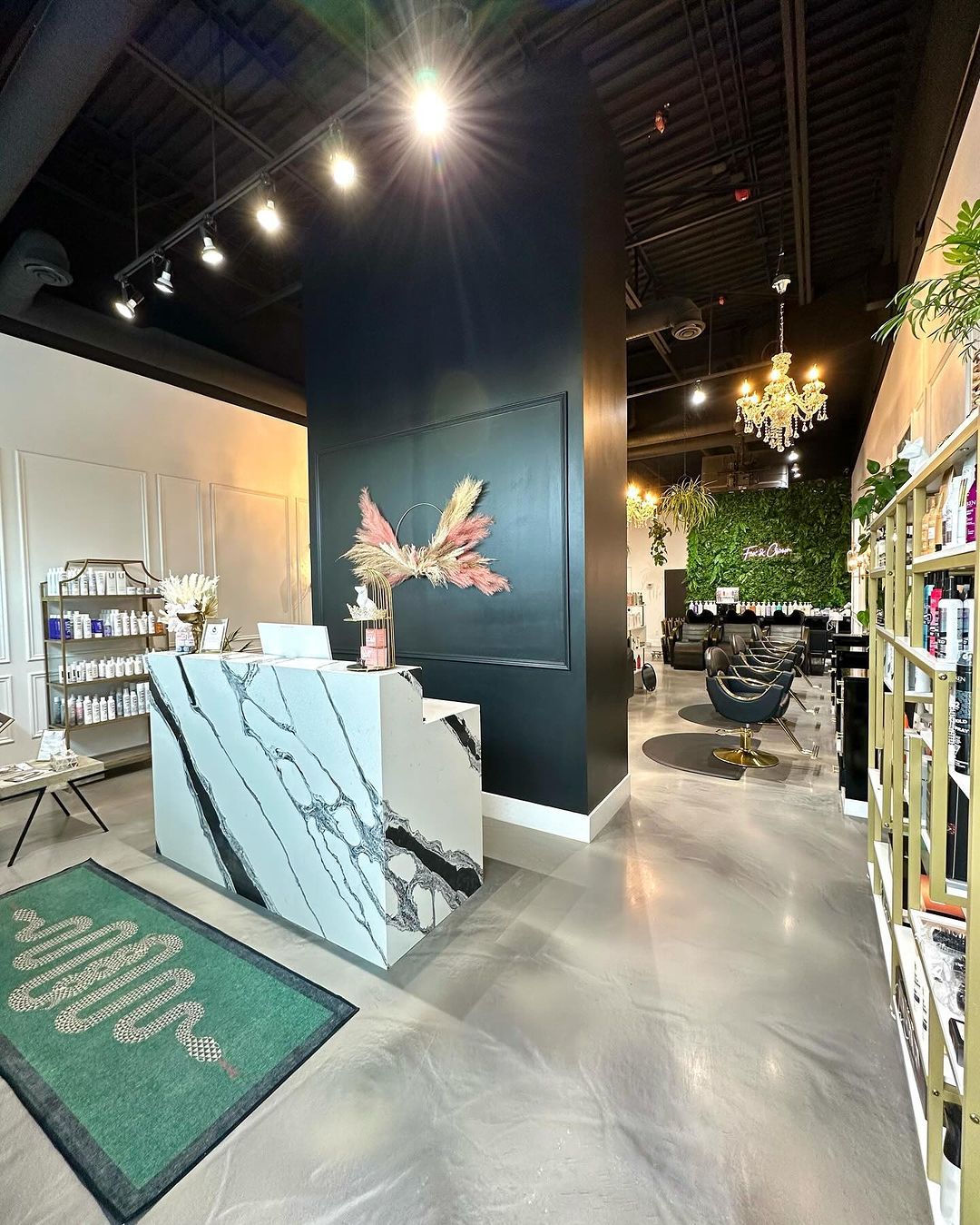 Sarah Murphy — Salon Decor ONESHOT Hair Awards entry