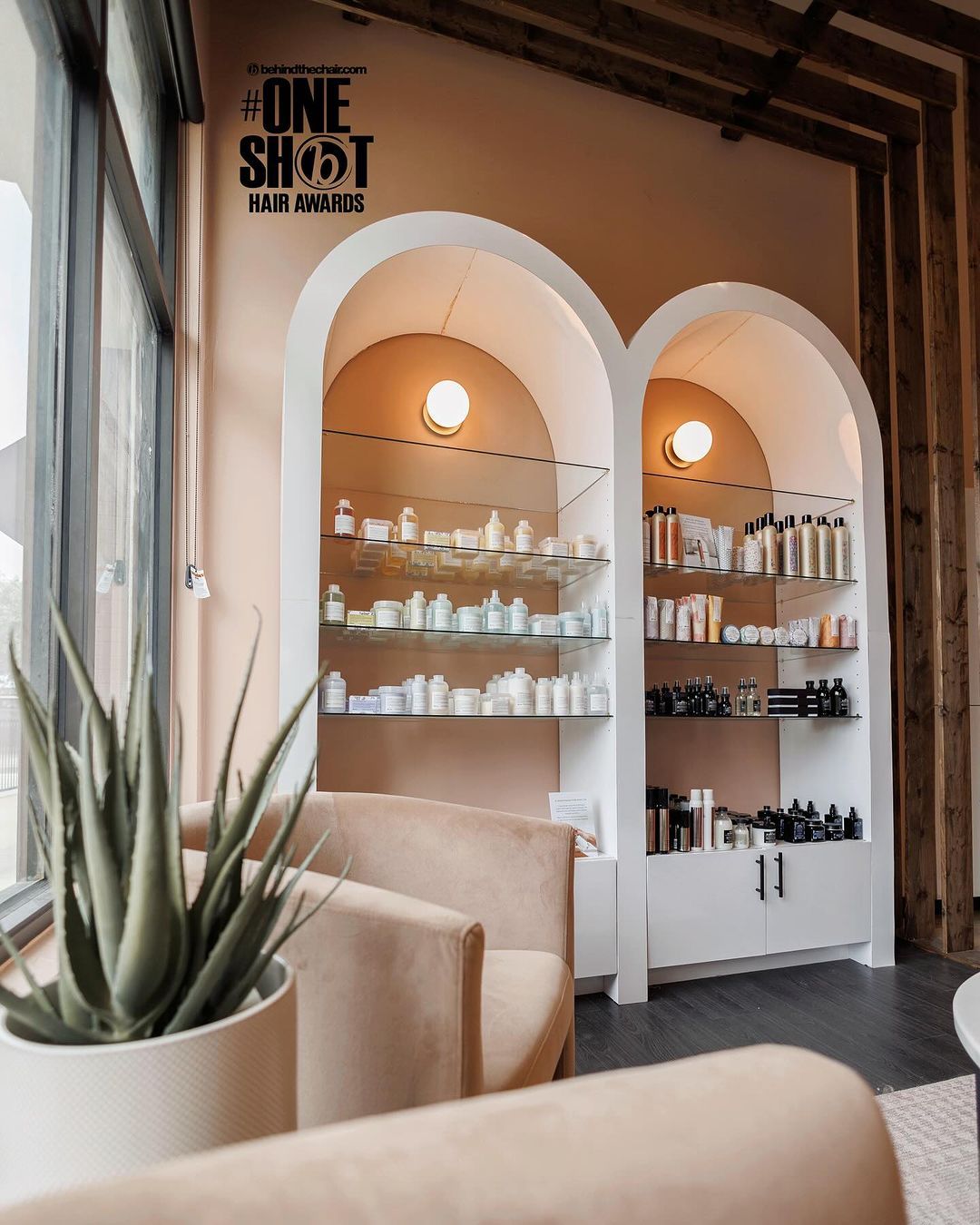 Rhi Co Salon — Salon Decor ONESHOT Hair Awards entry