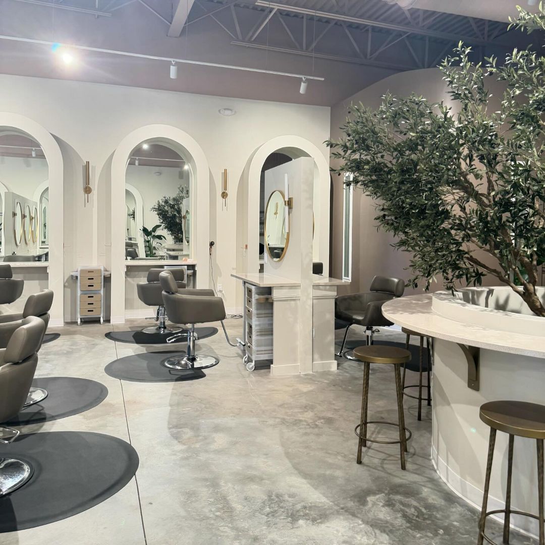 Salon Honeyandsage — Salon Decor ONESHOT Hair Awards entry