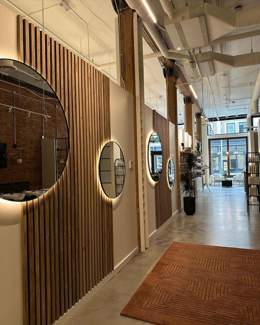 Sensasalon — Salon Decor ONESHOT Hair Awards entry