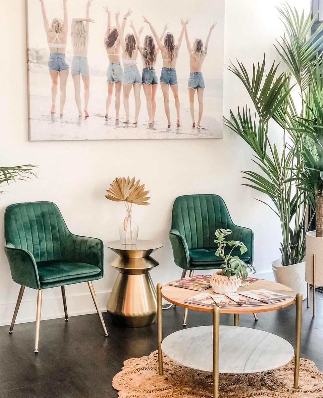 The Bungle Kc Novello — Salon Decor ONESHOT Hair Awards entry