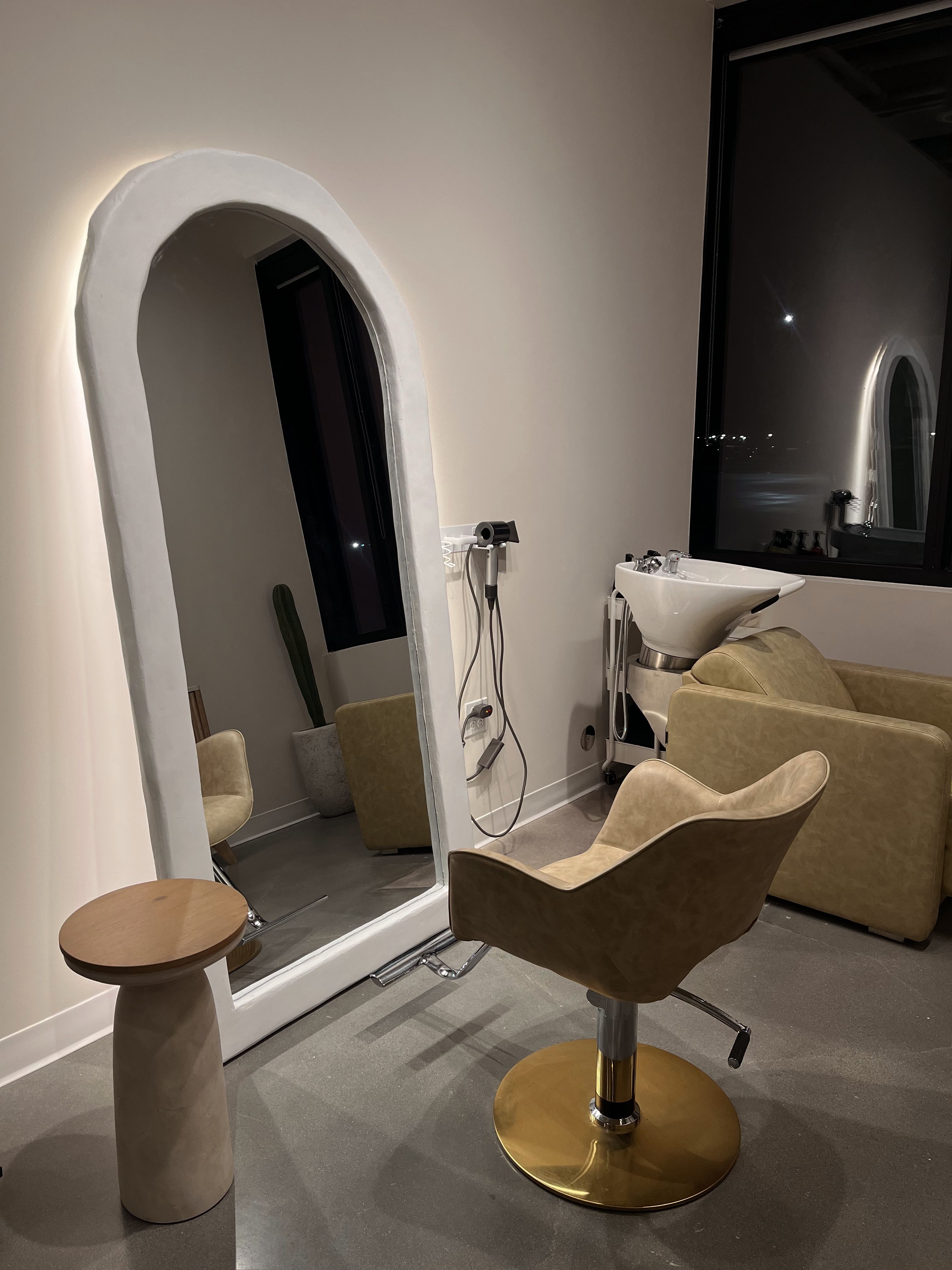 Katelyn Jahns — Suite Decor ONESHOT Hair Awards entry