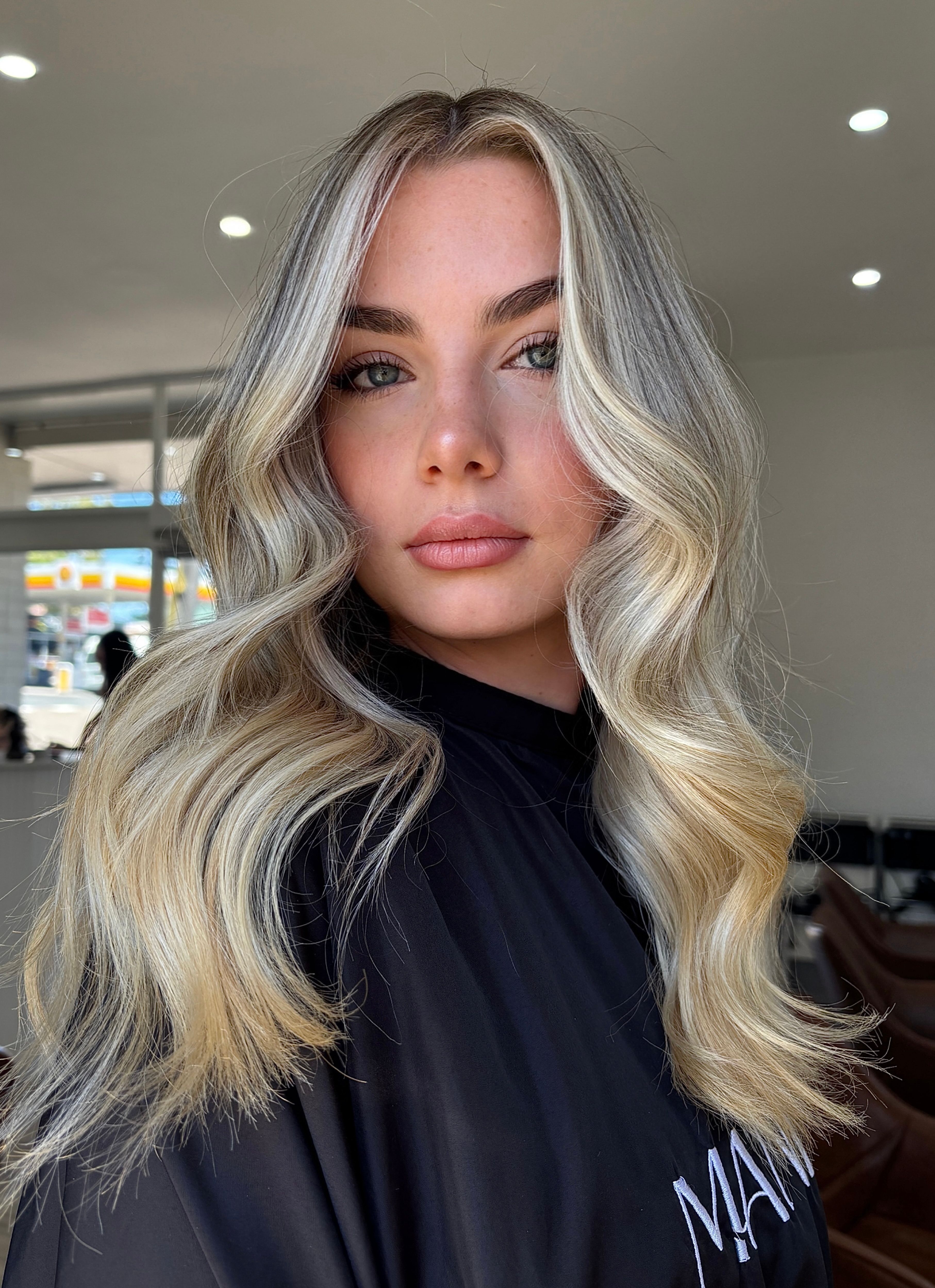 Ashley Mitchell — Blondes ONESHOT Hair Awards entry