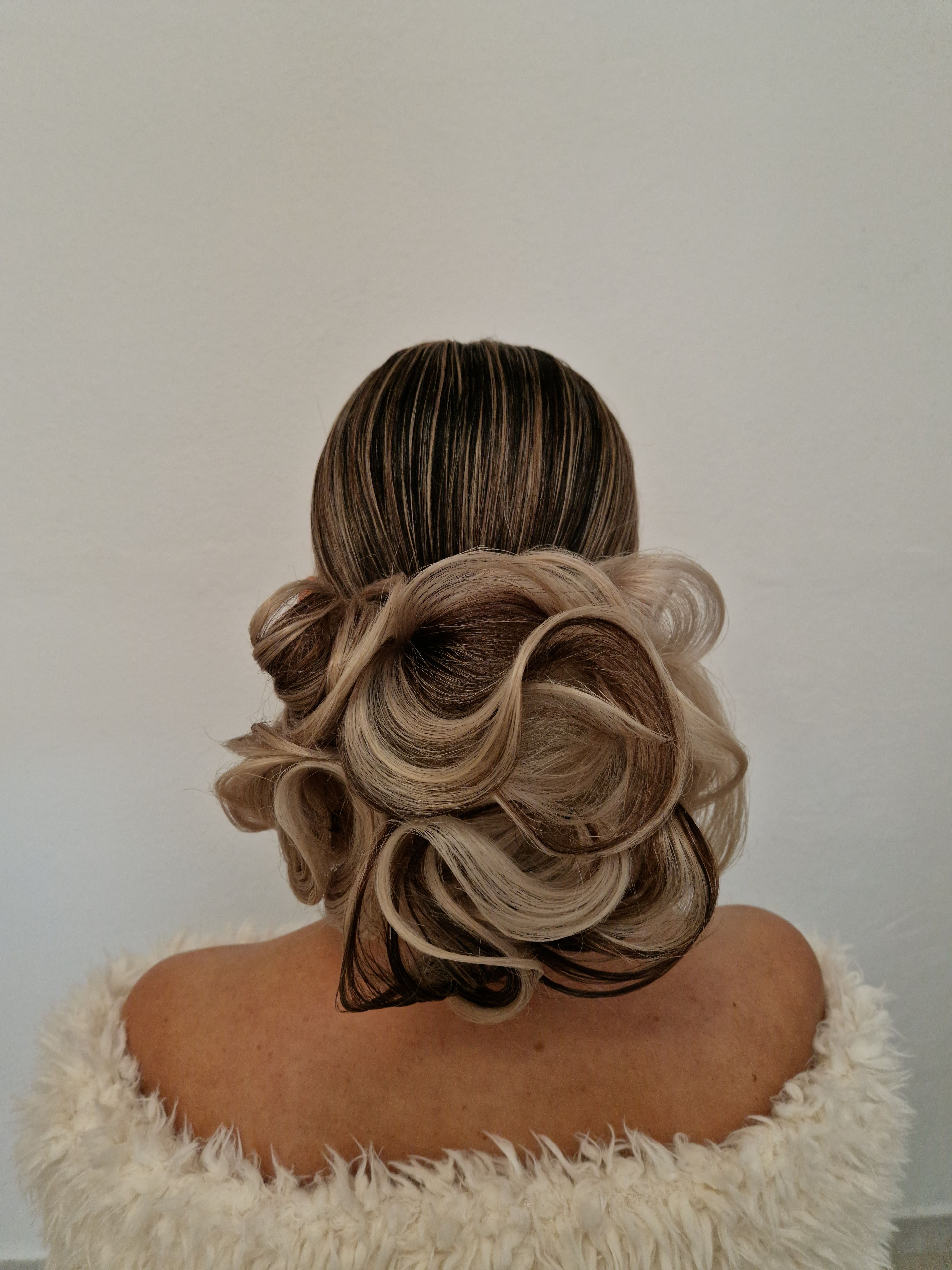 Cristina Kocsis — Special Event Styling ONESHOT Hair Awards entry