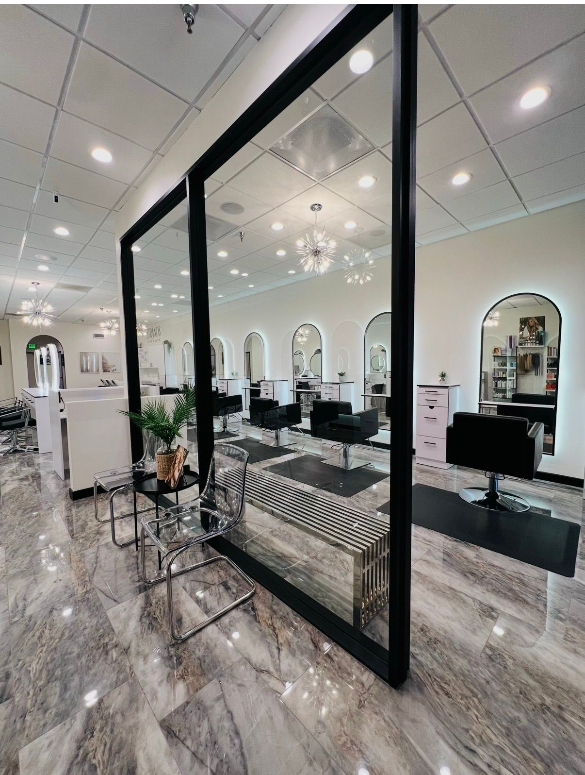 Liza Edwards — Salon Decor ONESHOT Hair Awards entry