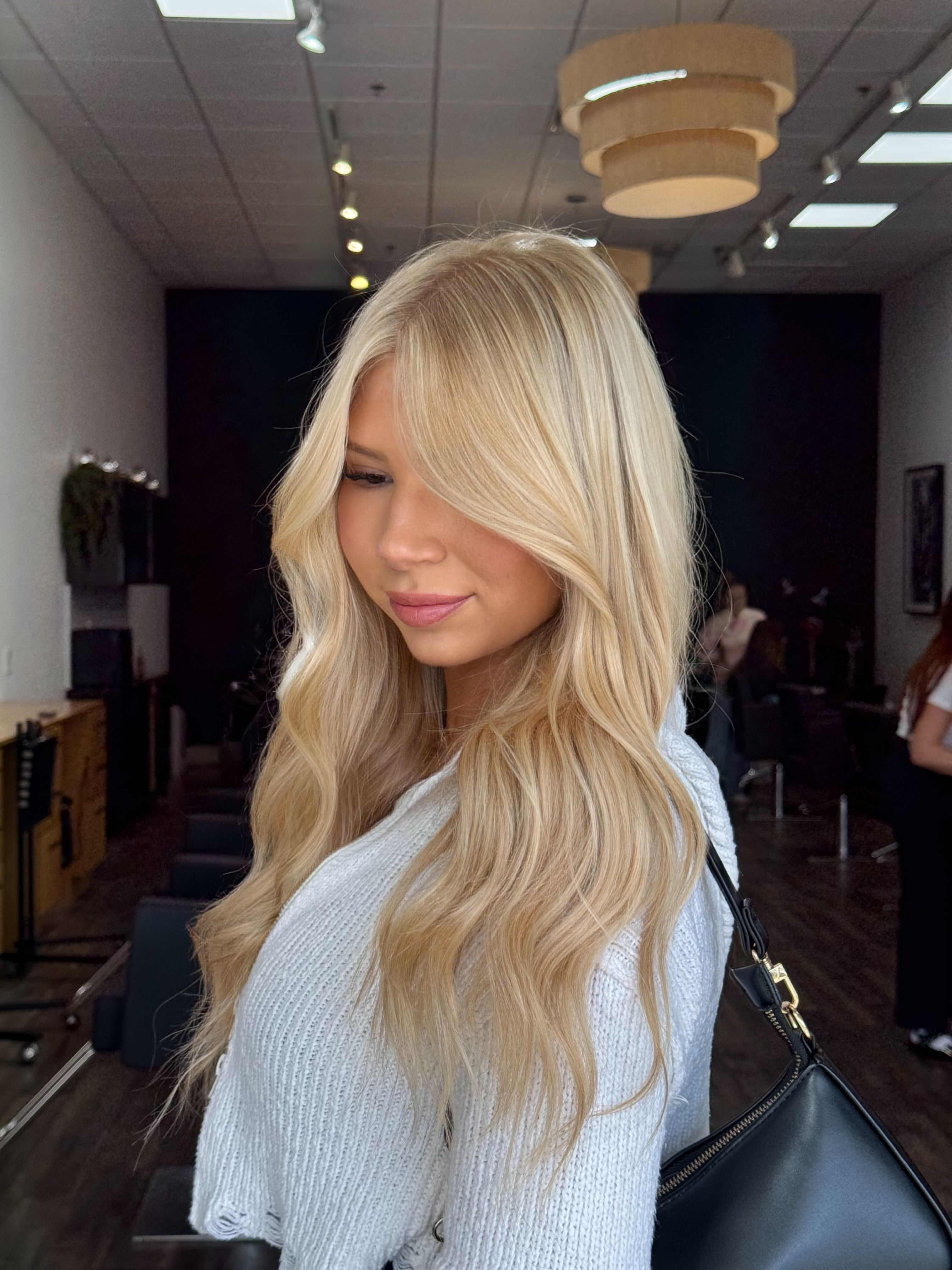 Quincy Youngs — Blondes ONESHOT Hair Awards entry