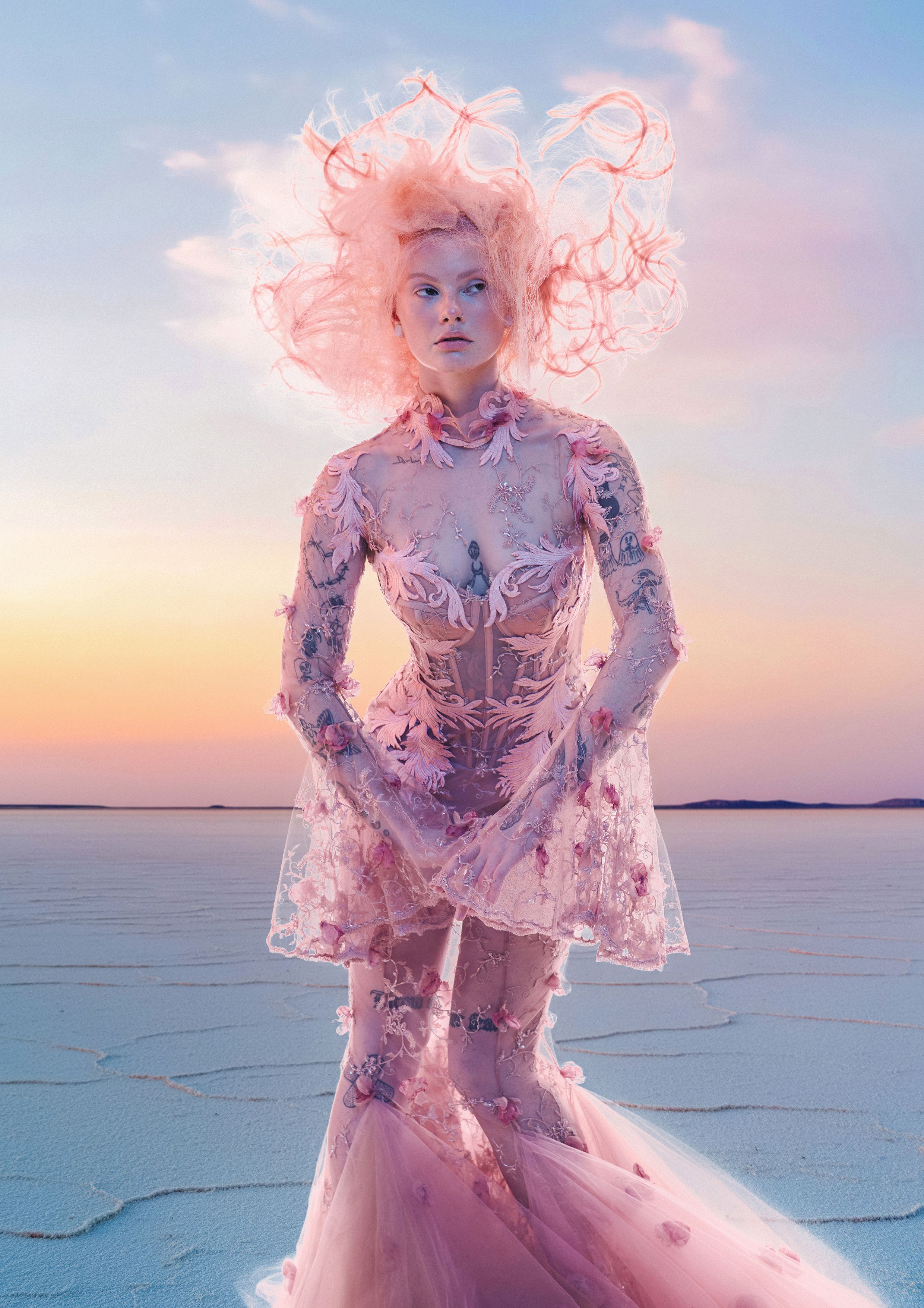 Stephanie Bellairs — Avant-Garde Collection ONESHOT Hair Awards entry