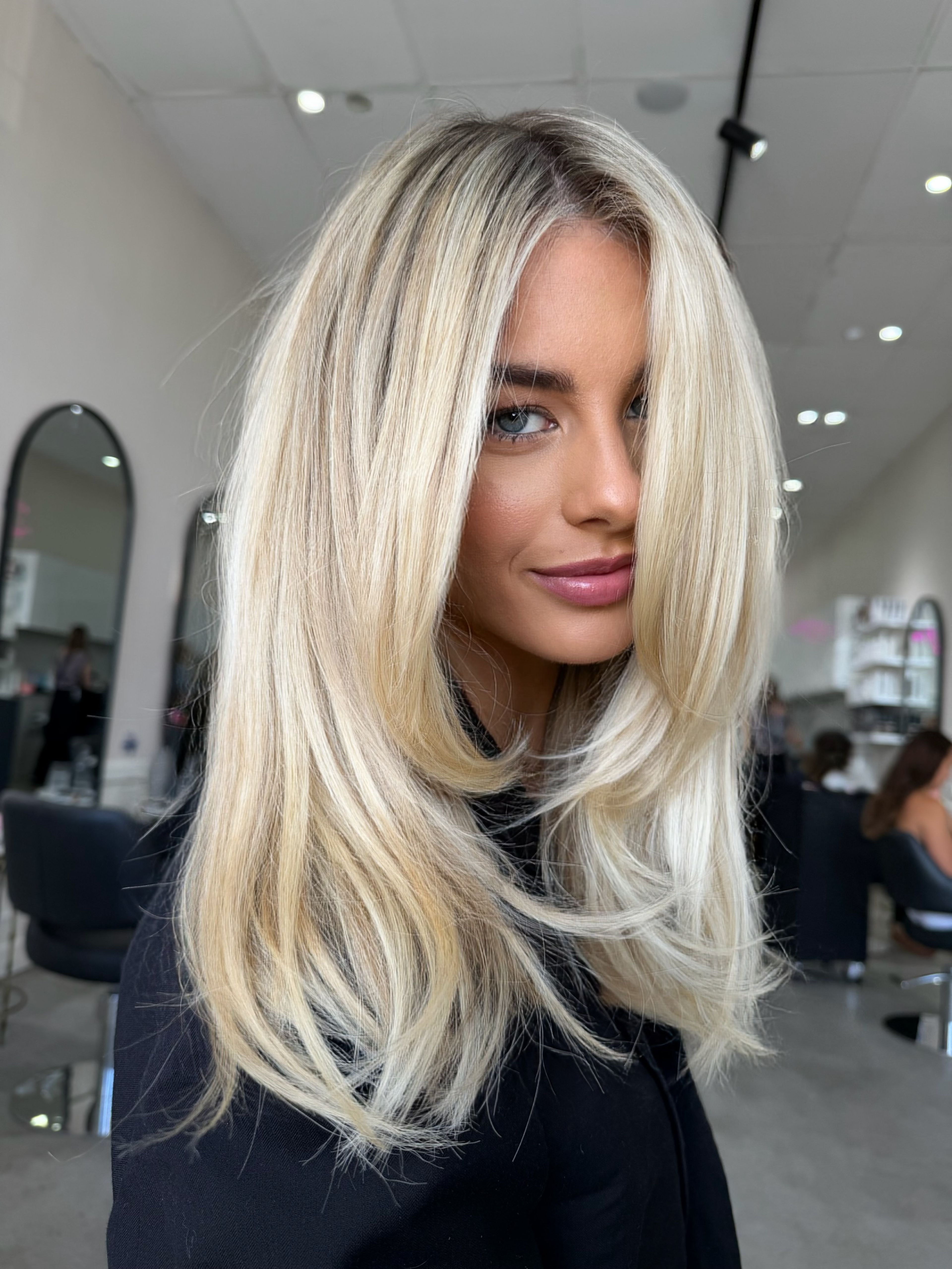 Tara McLernon — Blondes ONESHOT Hair Awards entry