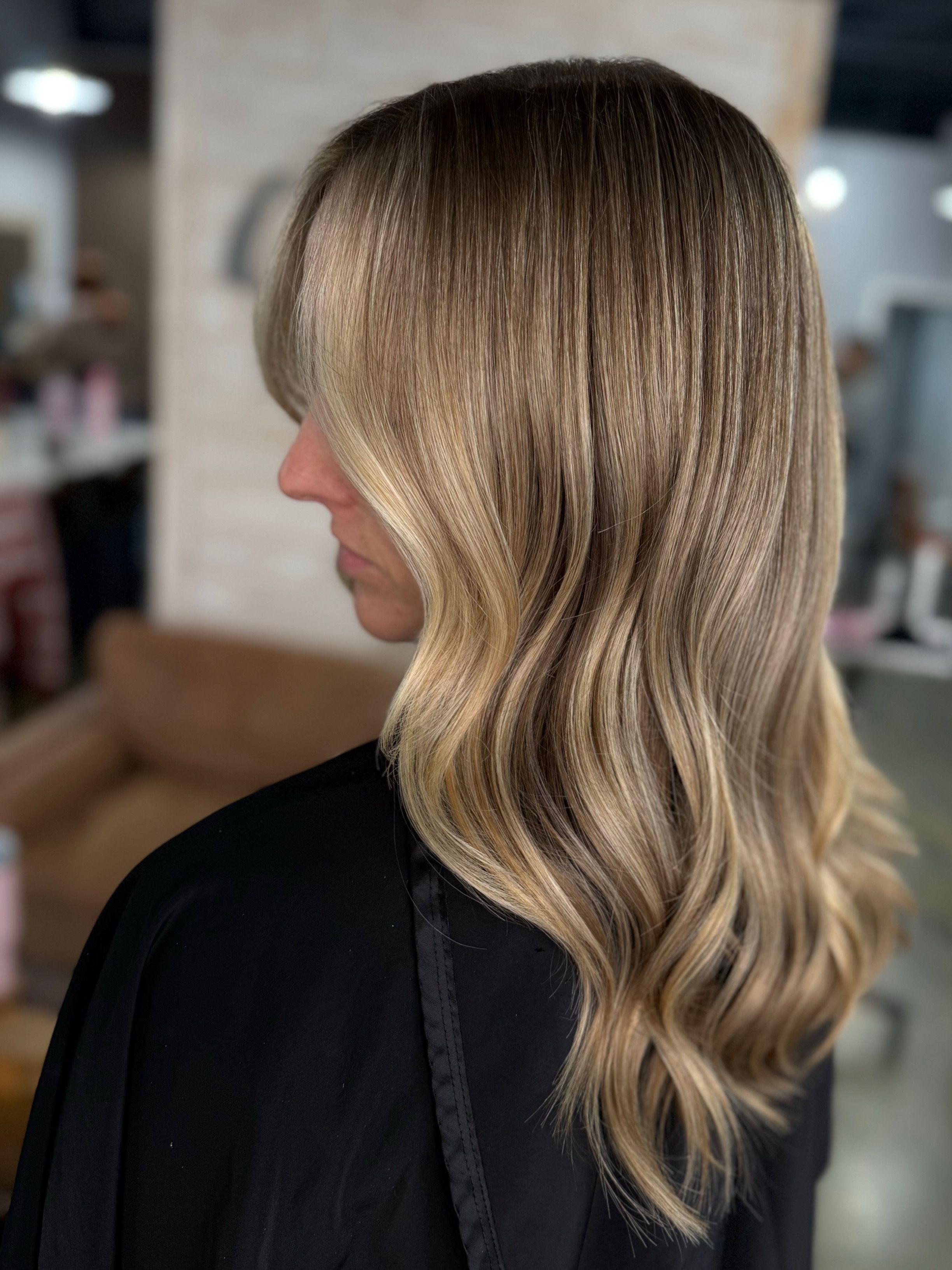 Jennifer Kellie — Blondes ONESHOT Hair Awards entry