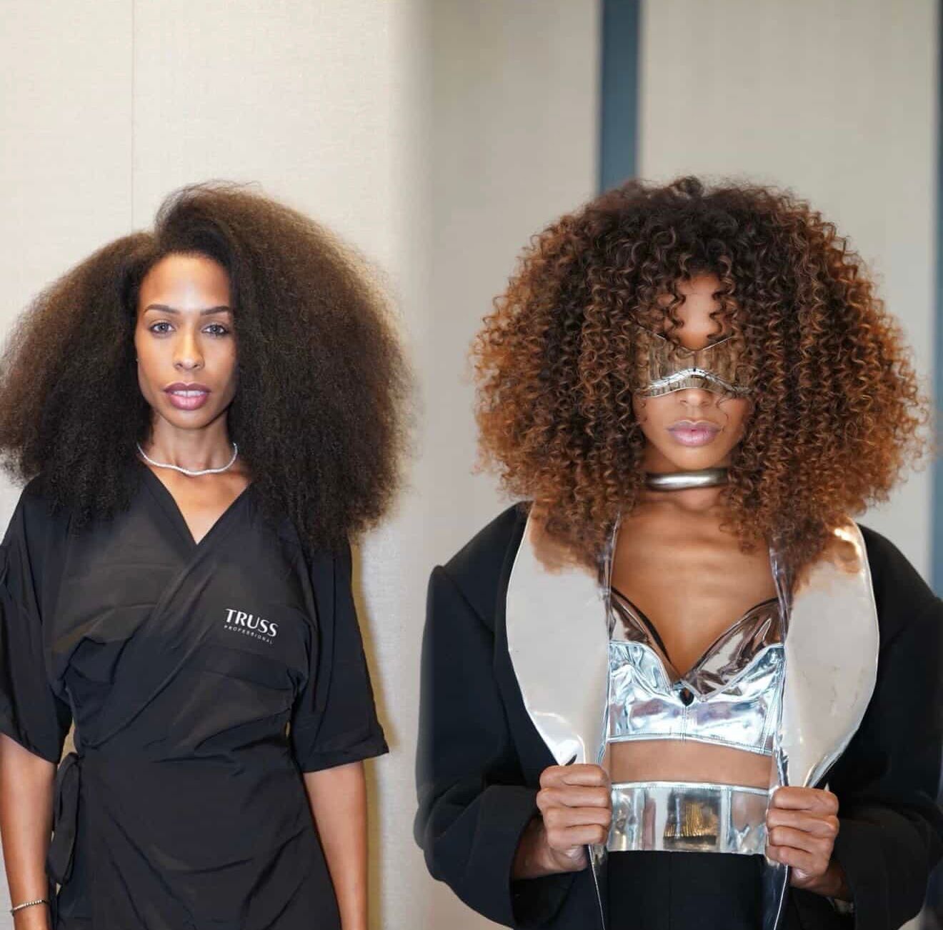 Simone Borges — Collaboration ONESHOT Hair Awards entry