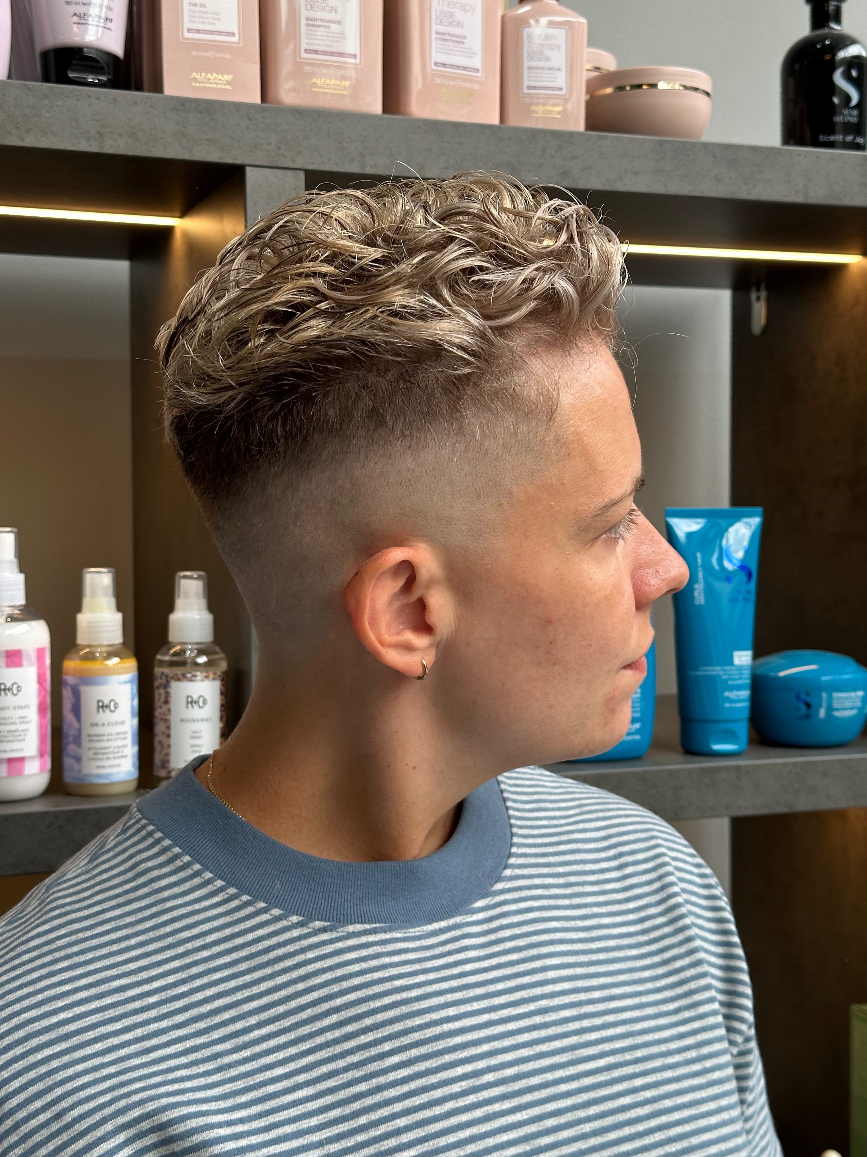 Dexter Bevan — Cool Balayage ONESHOT Hair Awards entry