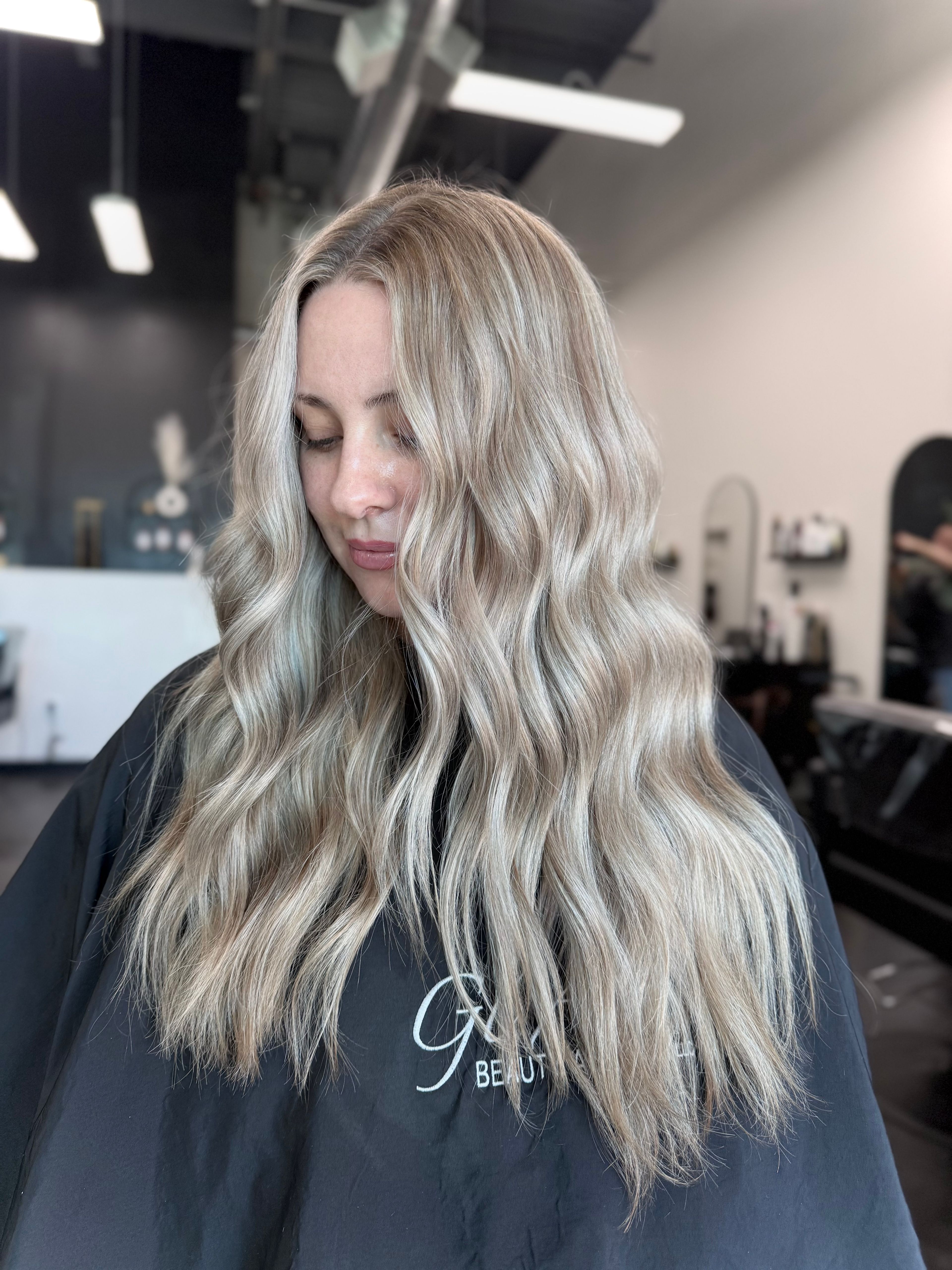 Daniela Villa — Blondes ONESHOT Hair Awards entry