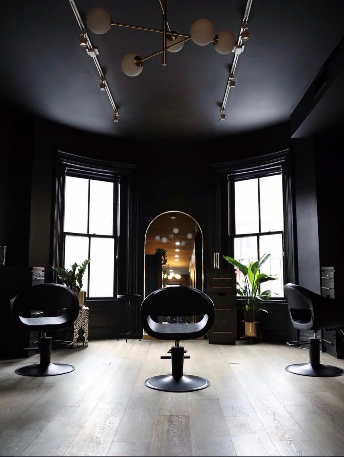Jade Federico — Salon Decor ONESHOT Hair Awards entry