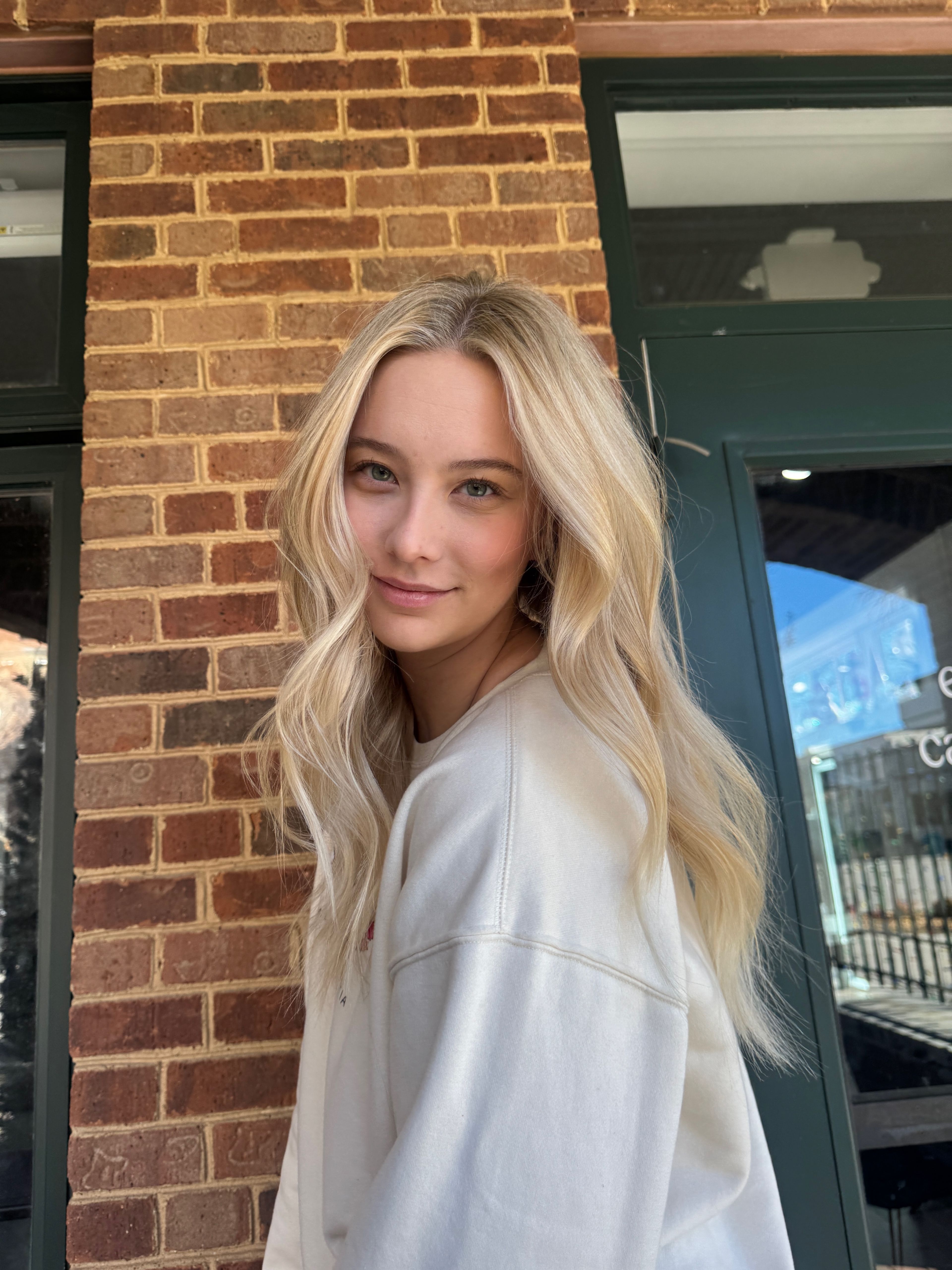 Ella Wilkinson — Blondes ONESHOT Hair Awards entry