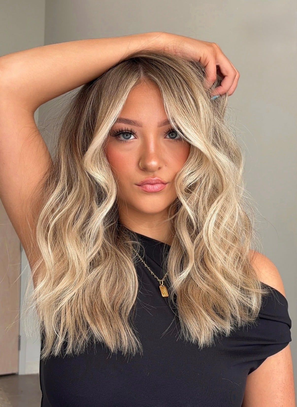 Mackenzie Andrews — Blondes ONESHOT Hair Awards entry