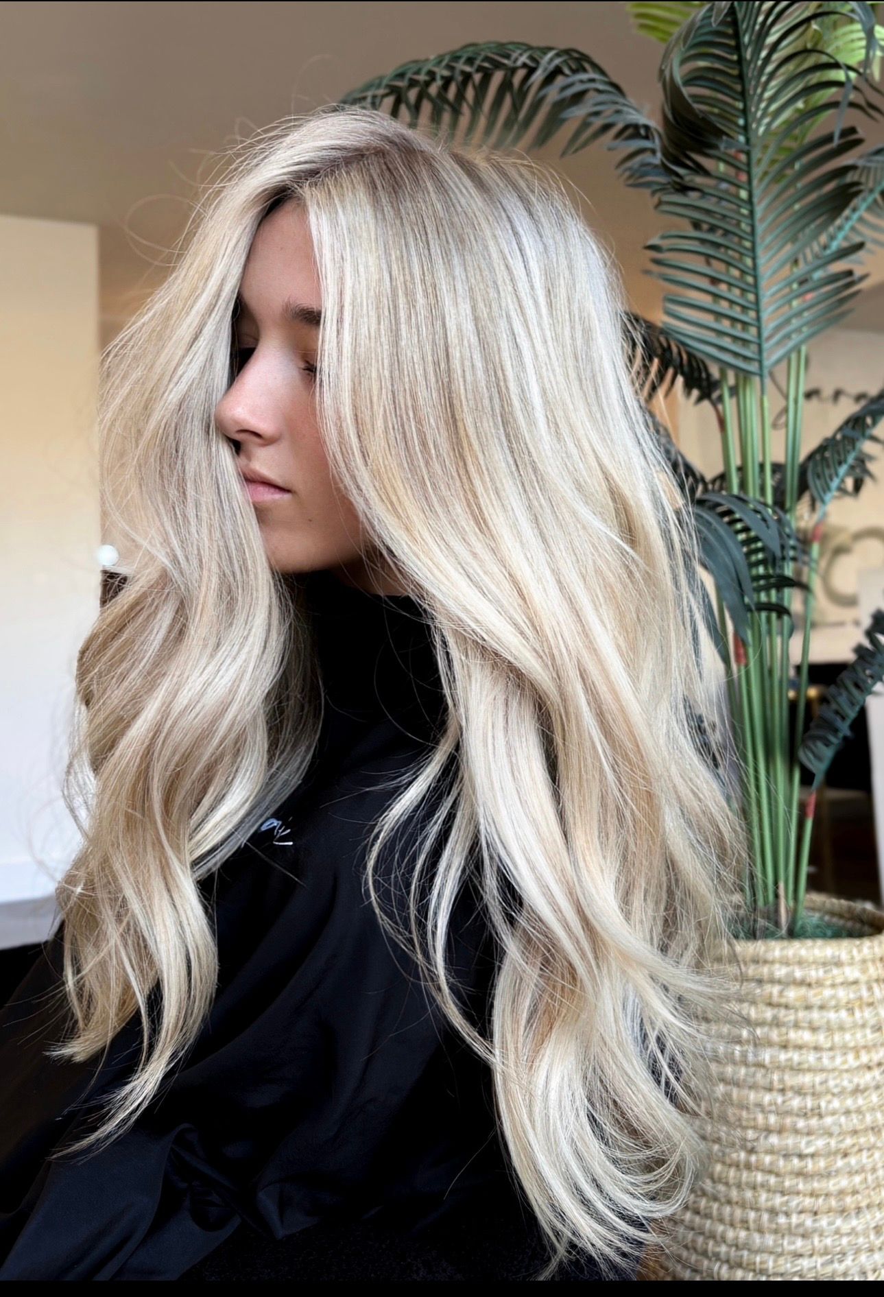 McKenzie Cutrer — Blondes ONESHOT Hair Awards entry