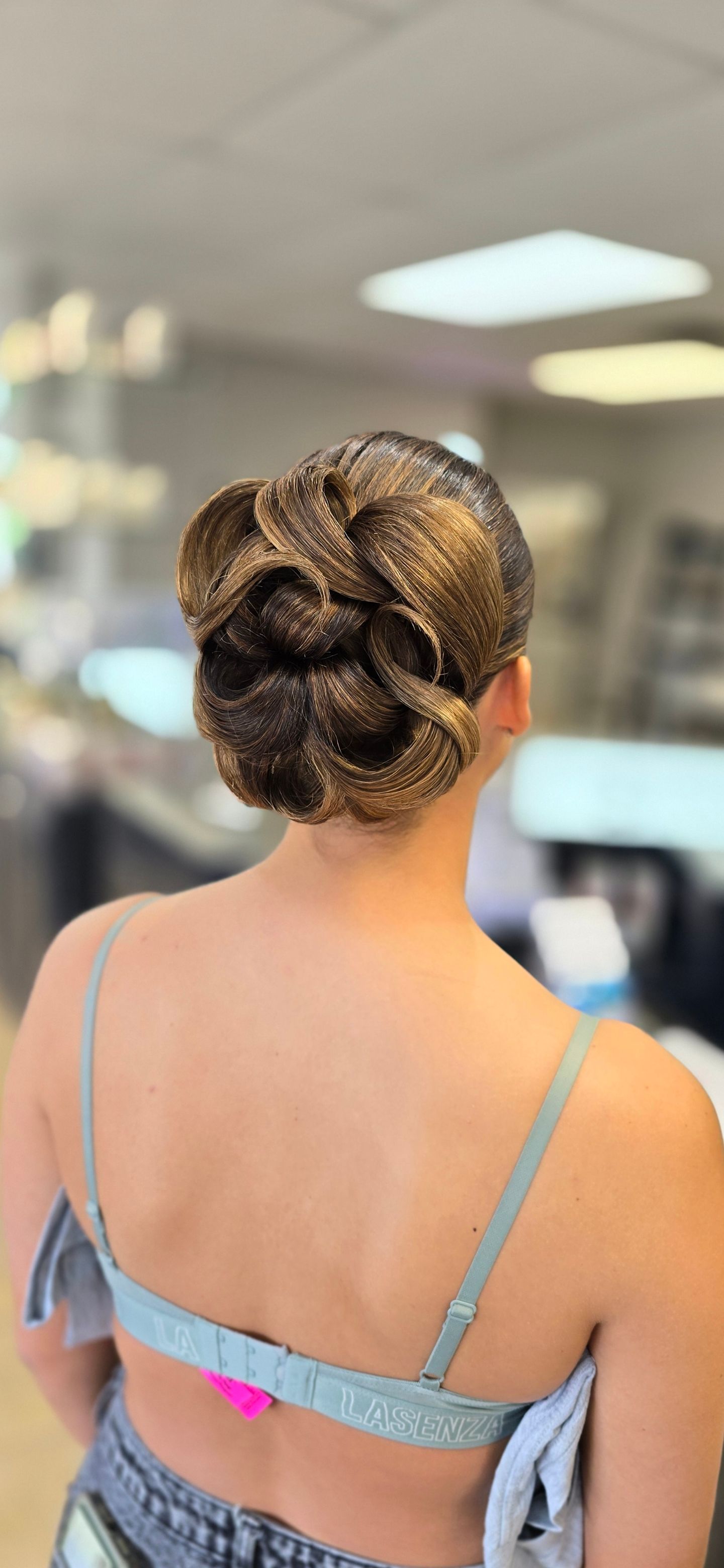 Julie Delisle — Special Event Styling ONESHOT Hair Awards entry