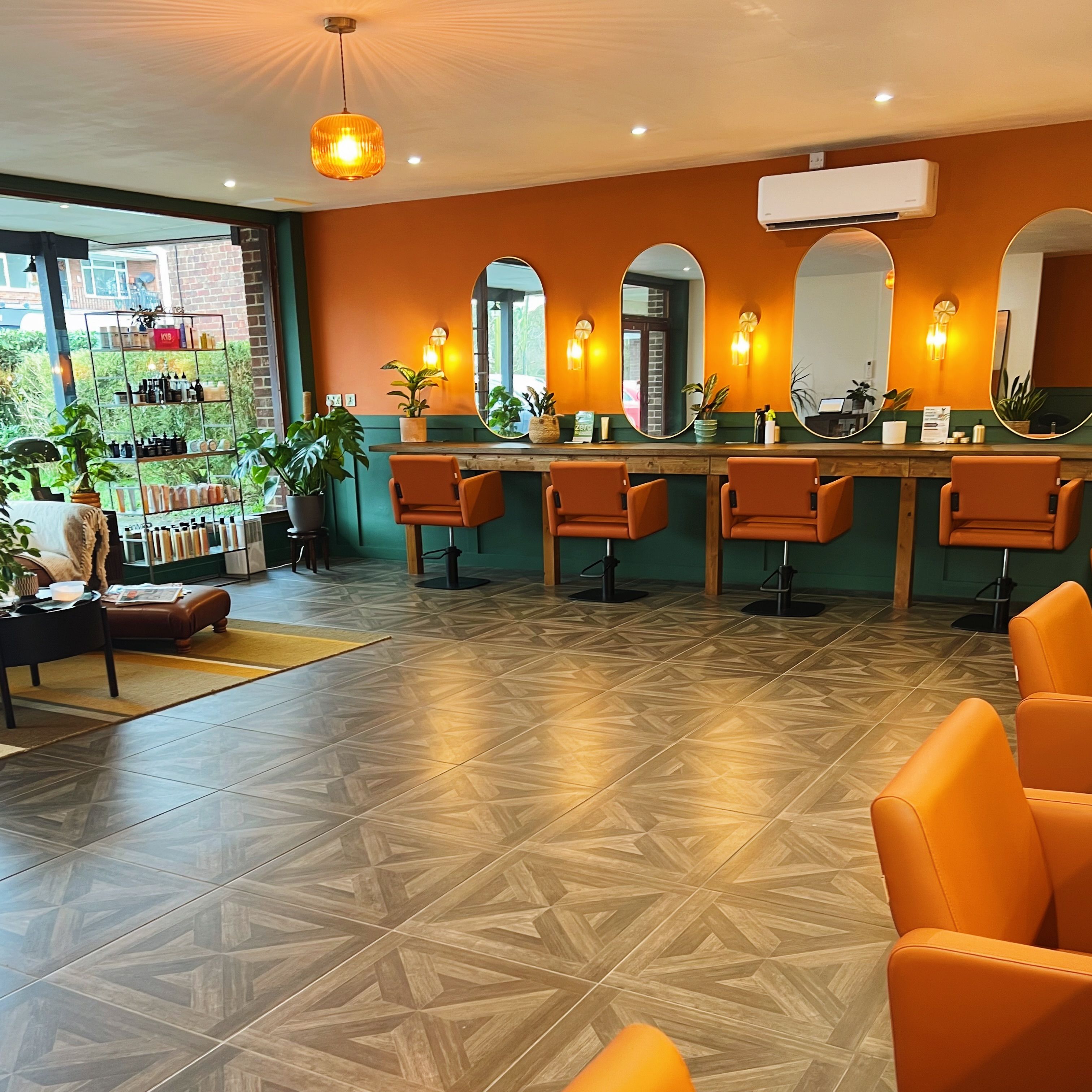 Harry Andreou — Salon Decor ONESHOT Hair Awards entry