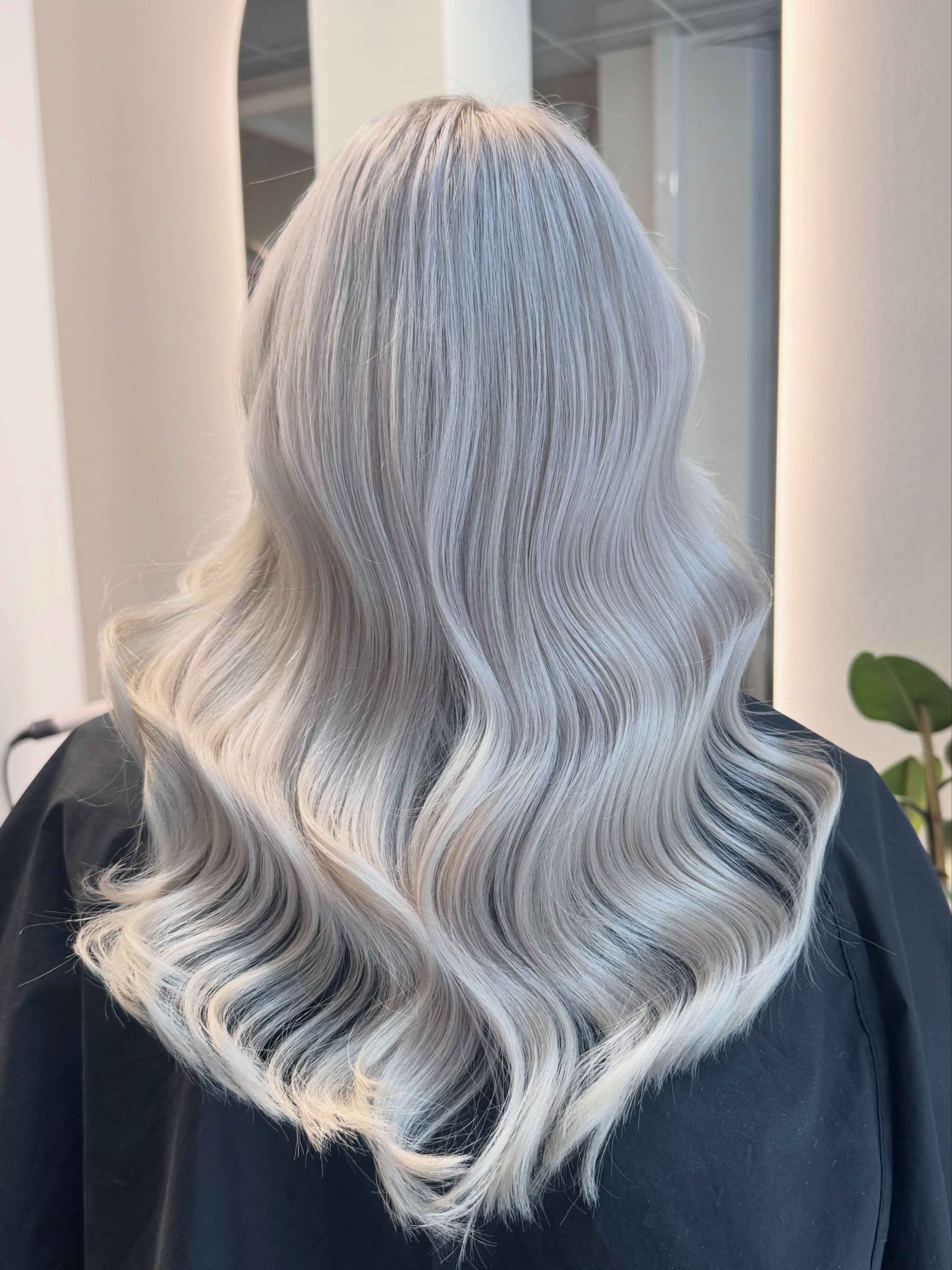 Nea Helevirta — Platinum ONESHOT Hair Awards entry