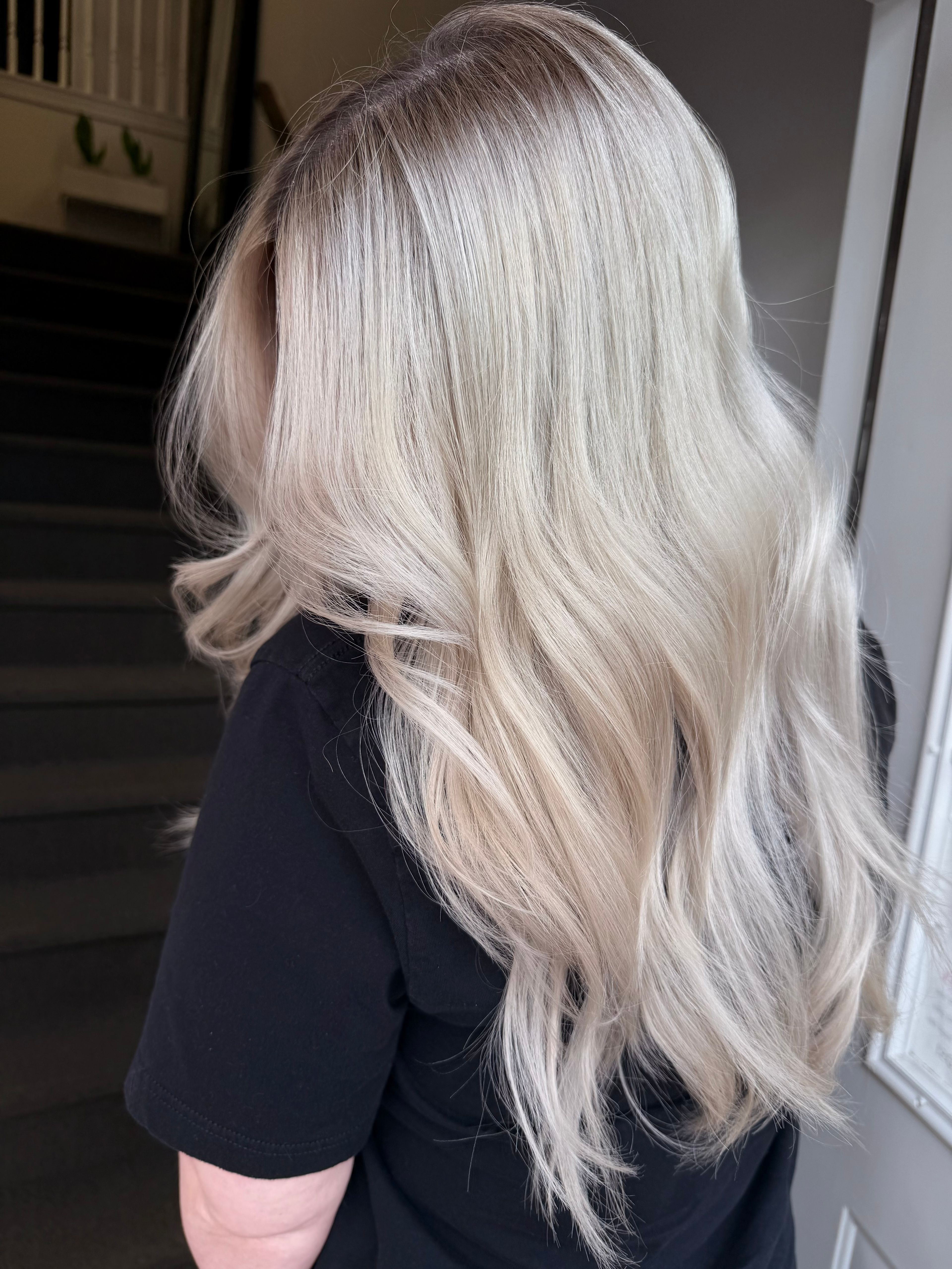 Shae Johnson — Blondes ONESHOT Hair Awards entry