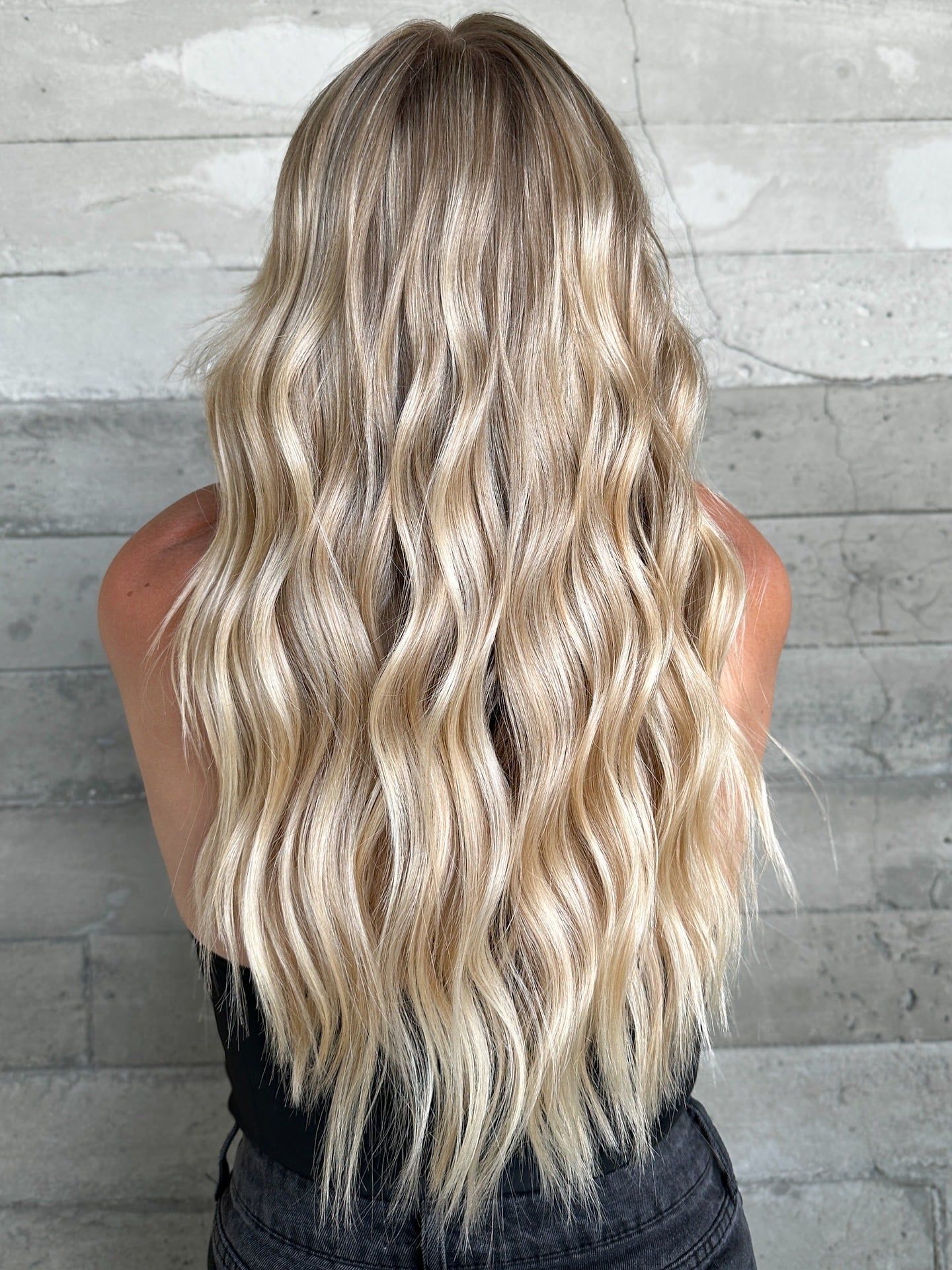 Amanda Hyson — Blondes ONESHOT Hair Awards entry
