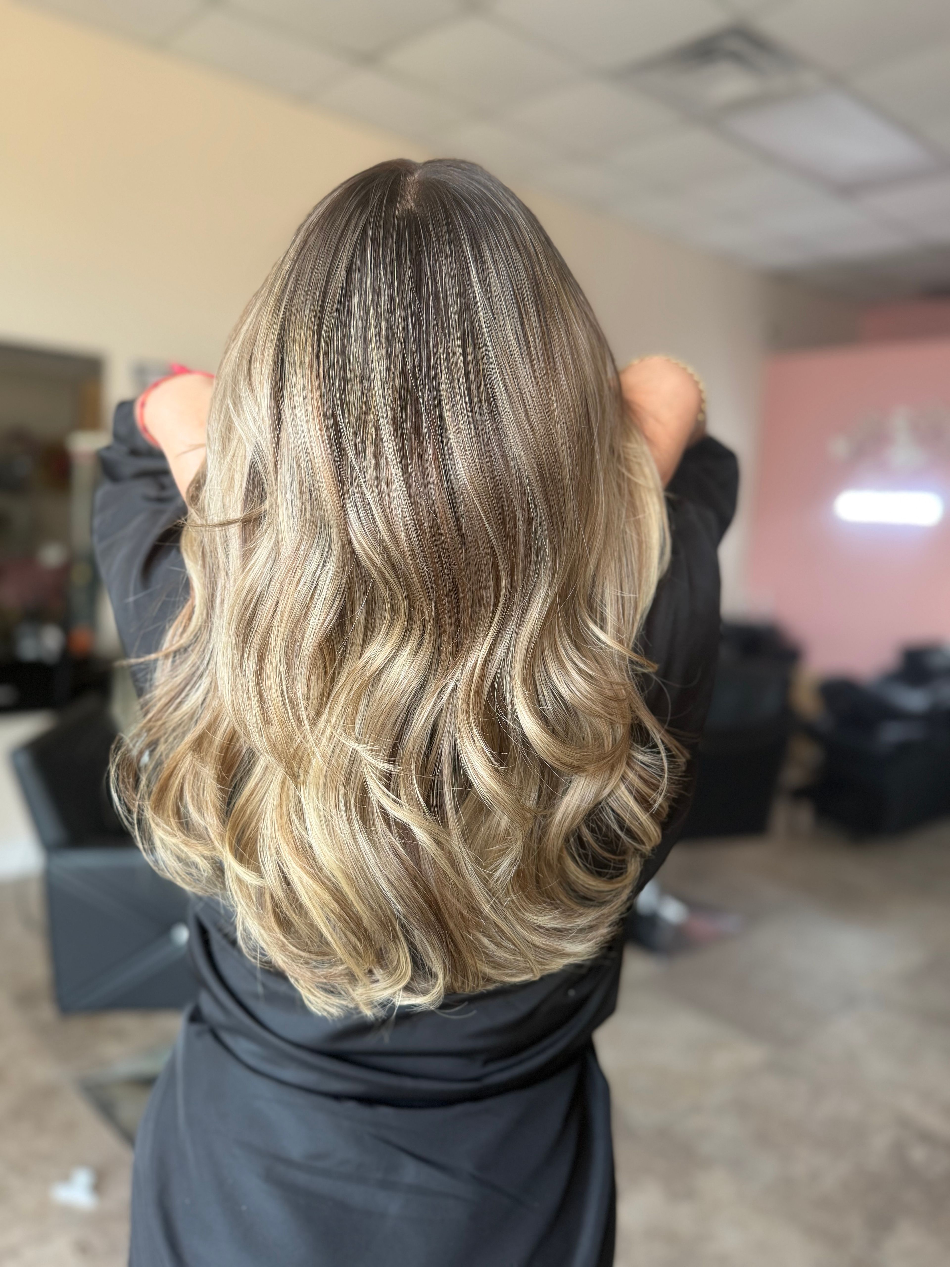 Hilda Lopez — Warm Balayage ONESHOT Hair Awards entry