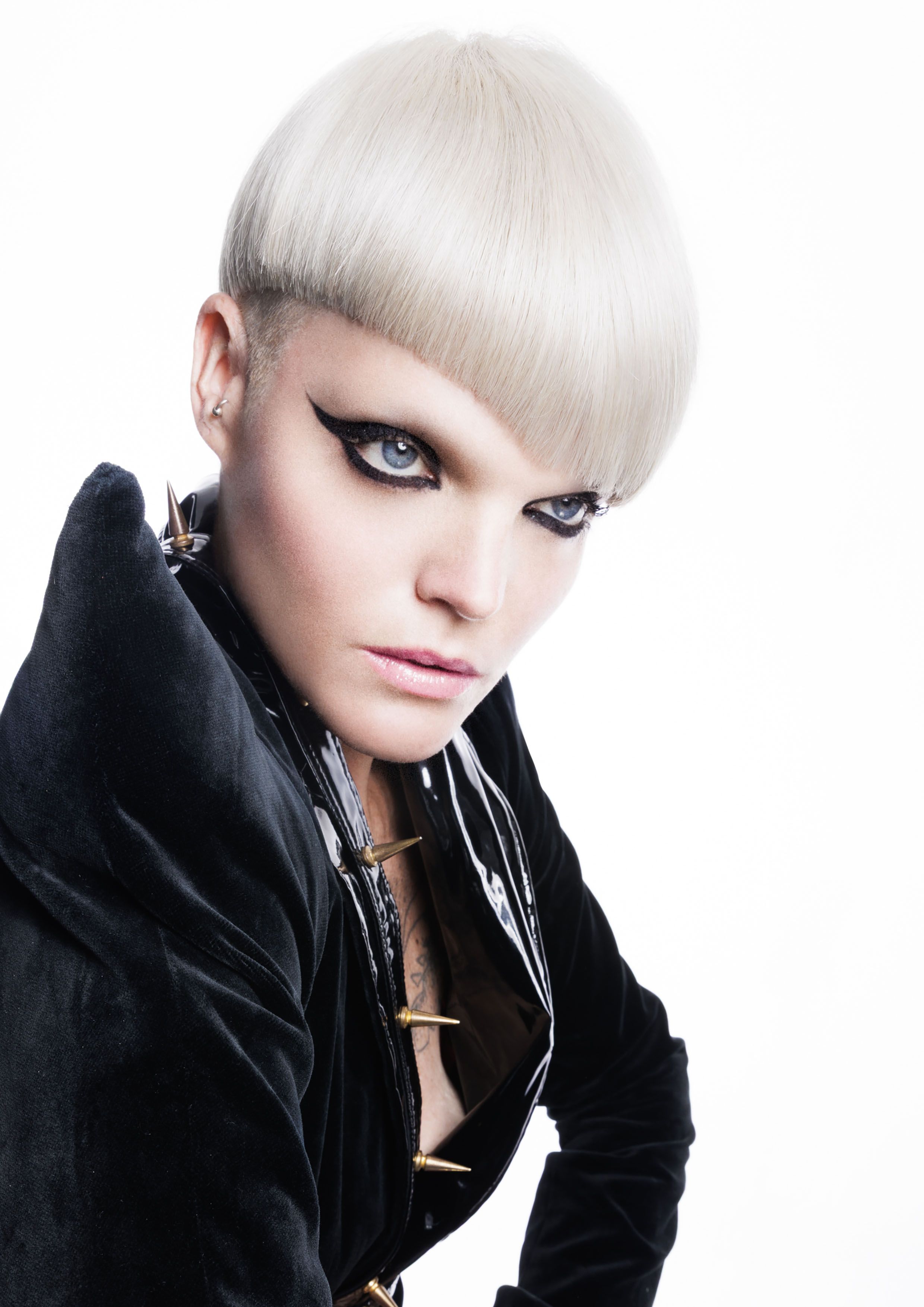 Dani Blakeley — Haircut Collection ONESHOT Hair Awards entry