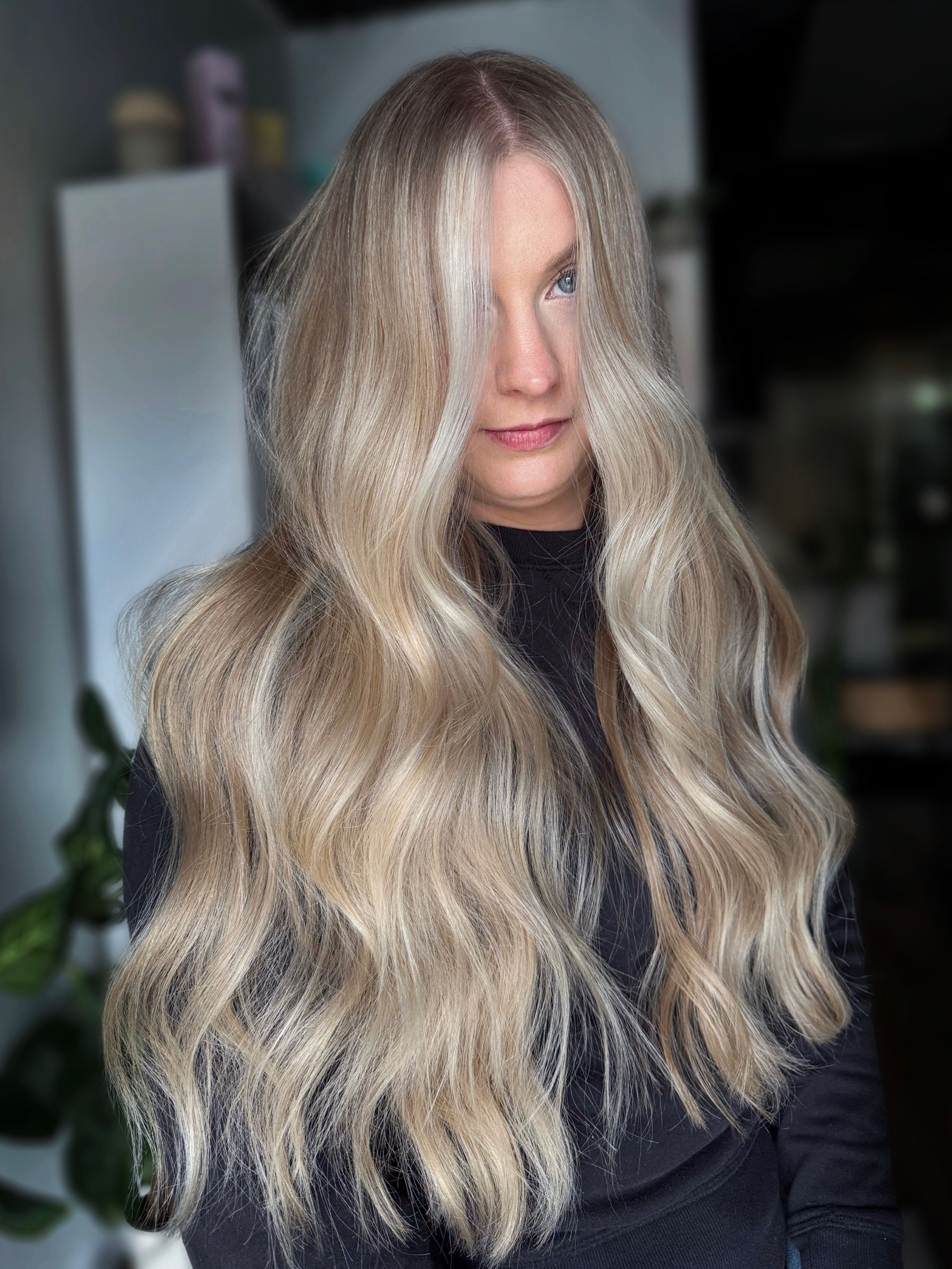 Lauren Herzog — Blondes ONESHOT Hair Awards entry