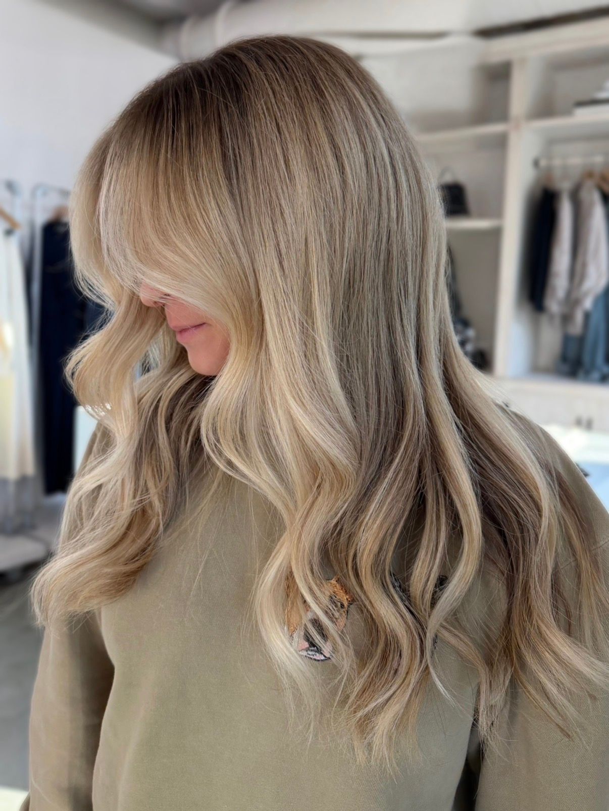 Ellen Walters — Blondes ONESHOT Hair Awards entry