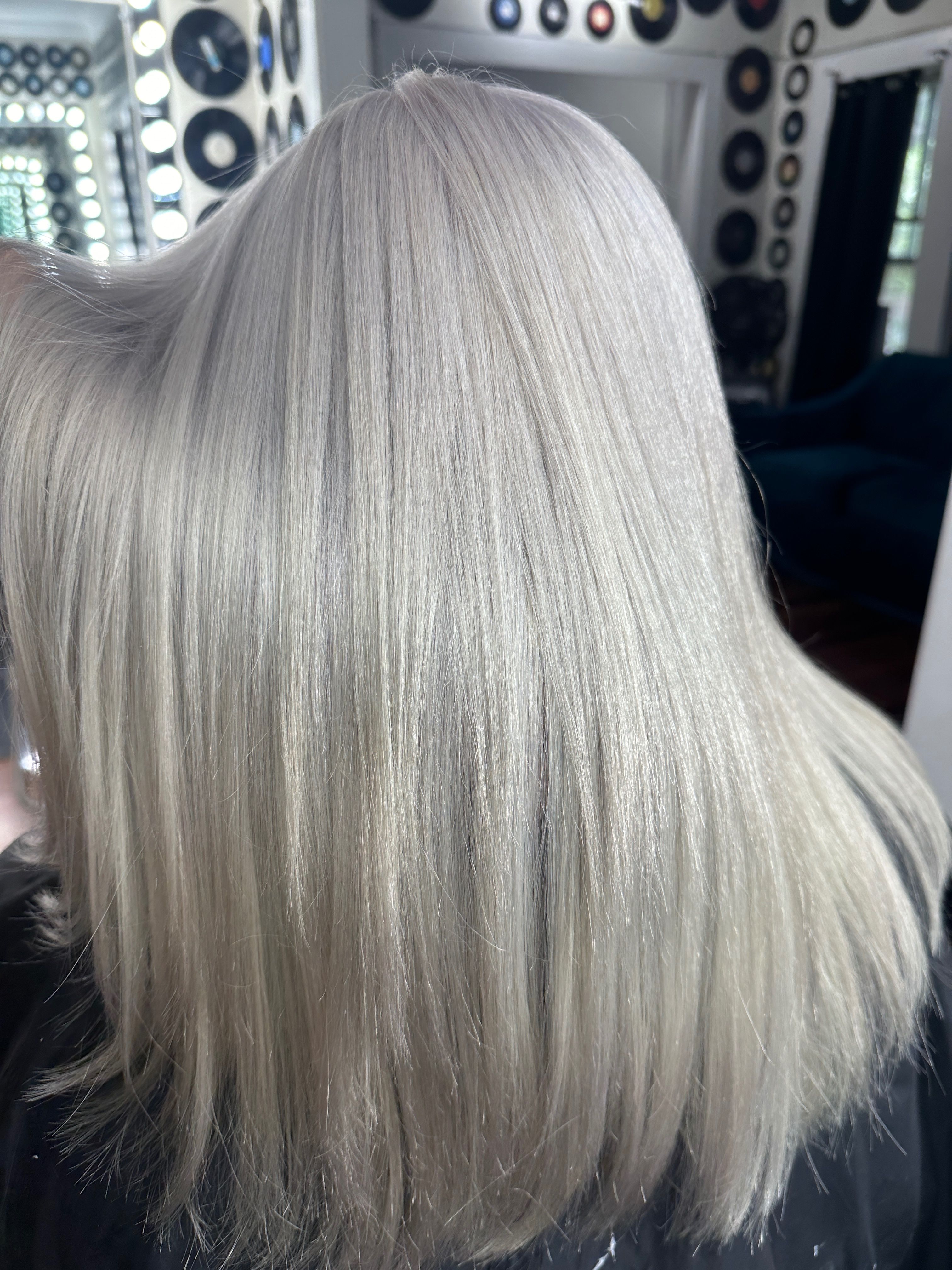 Nonnie Berard — Platinum ONESHOT Hair Awards entry