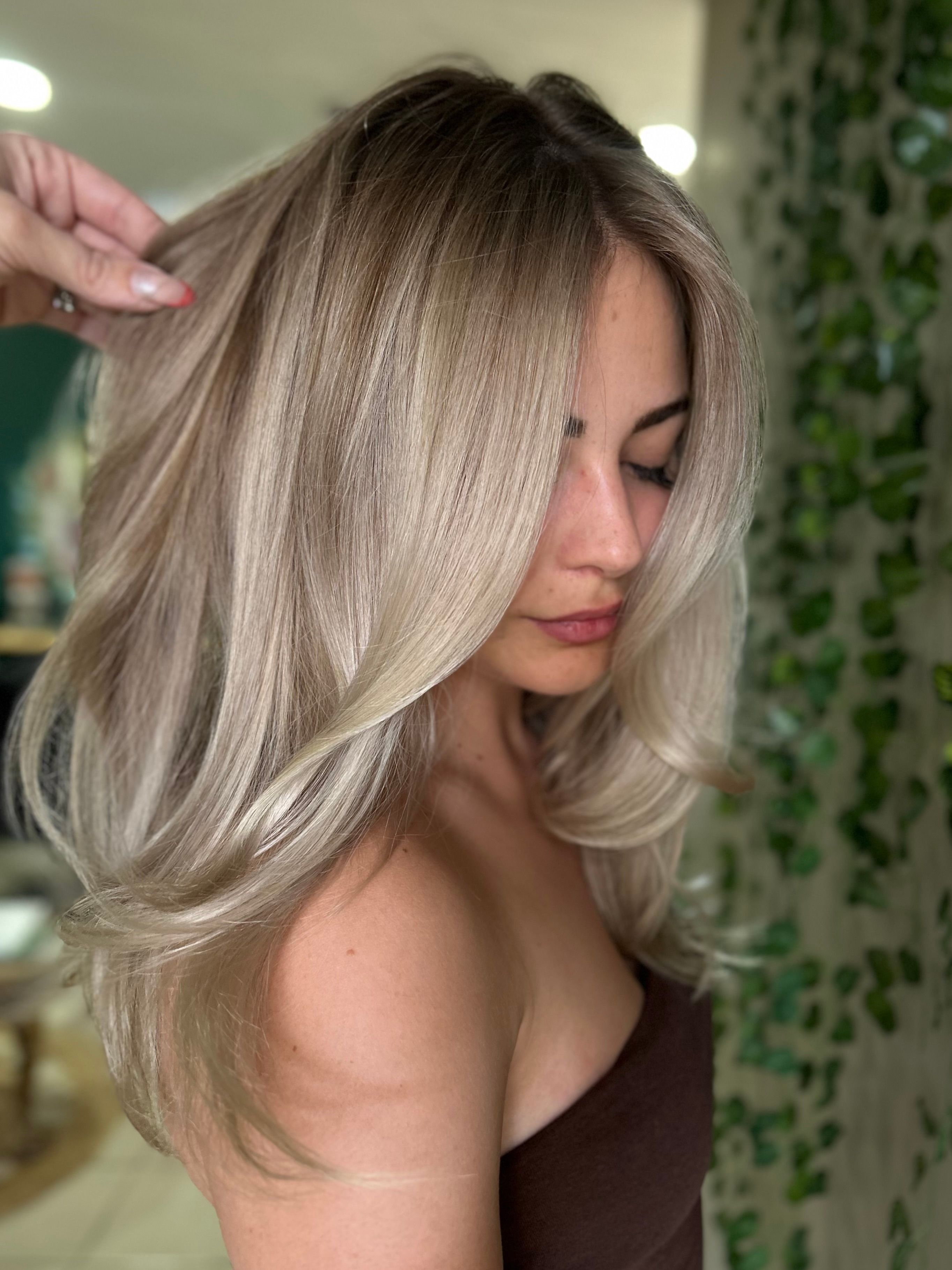 Rolanda Lubbe — Cool Balayage ONESHOT Hair Awards entry