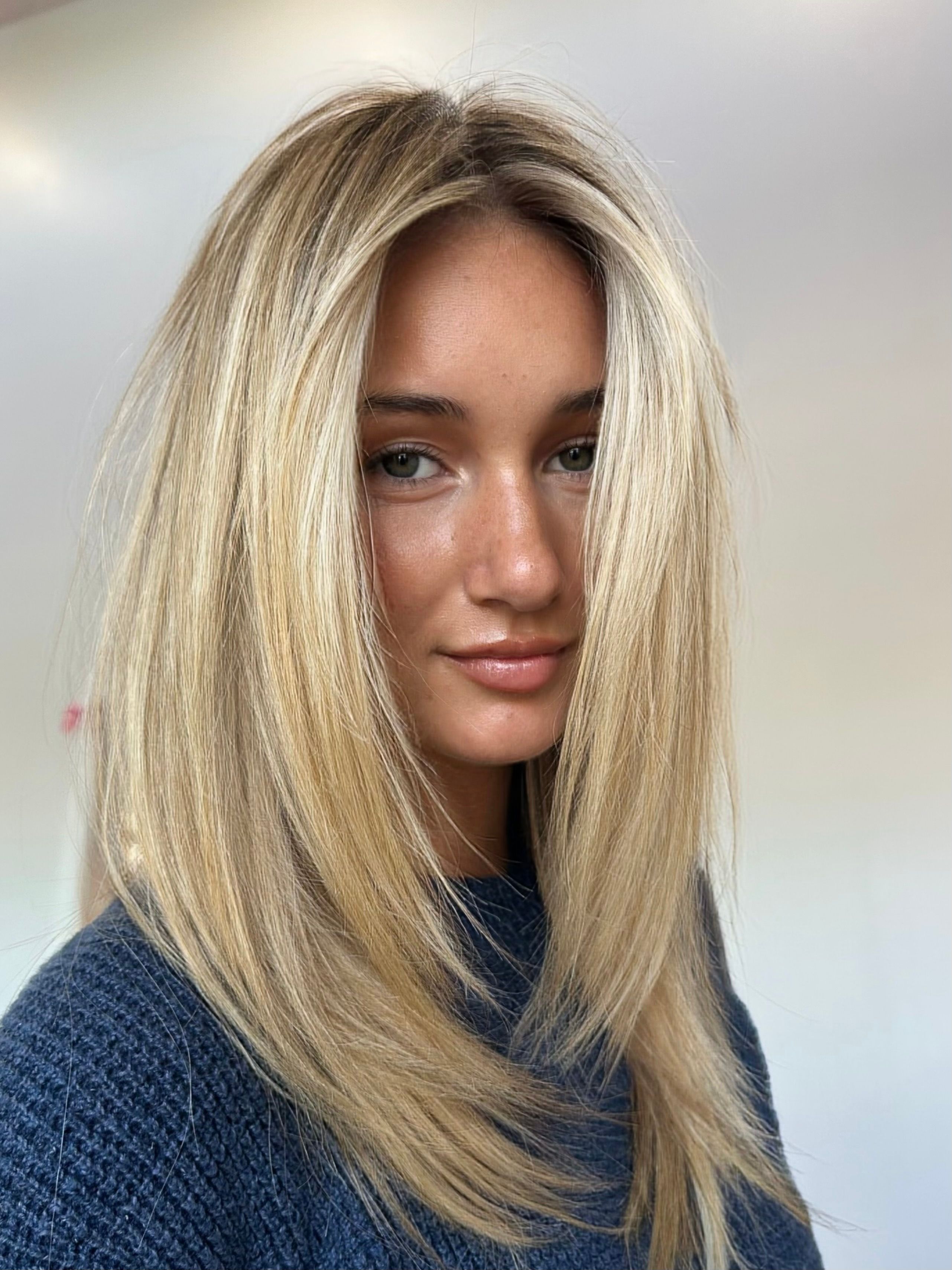 Delanie Brown — Blondes ONESHOT Hair Awards entry
