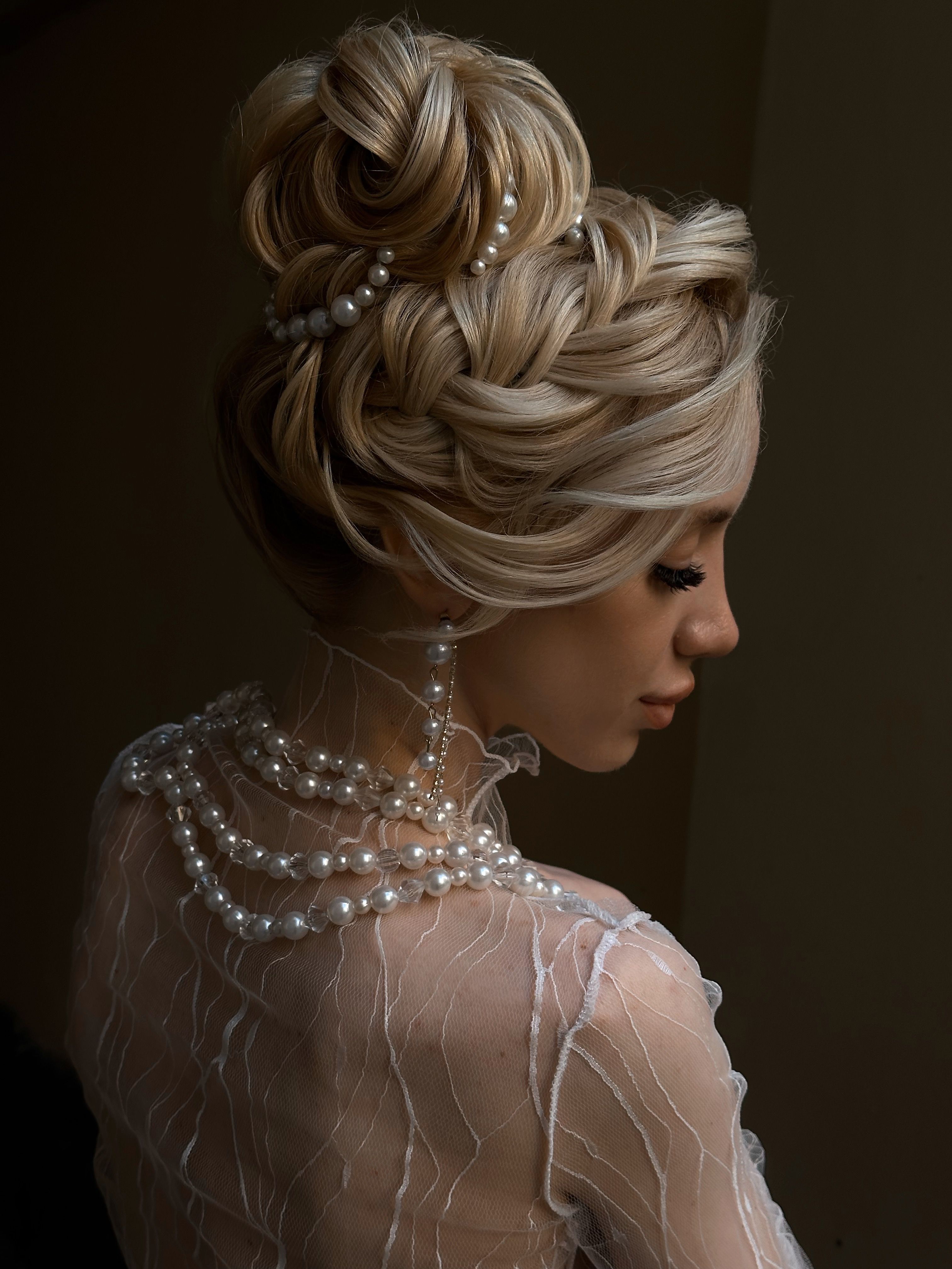 Olga Nikiforova — Special Event Styling ONESHOT Hair Awards entry