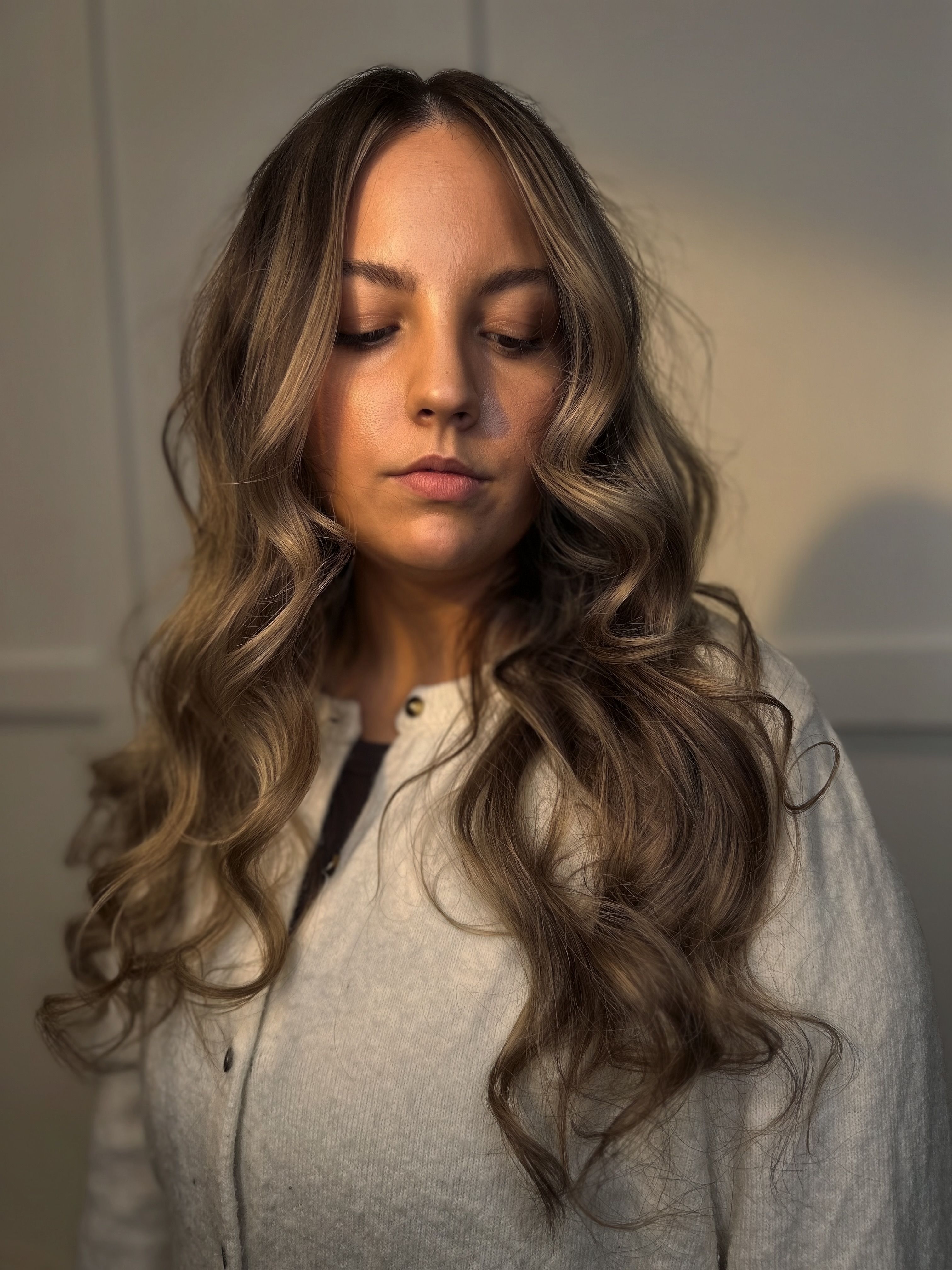 Kelly Knowles — Blondes ONESHOT Hair Awards entry