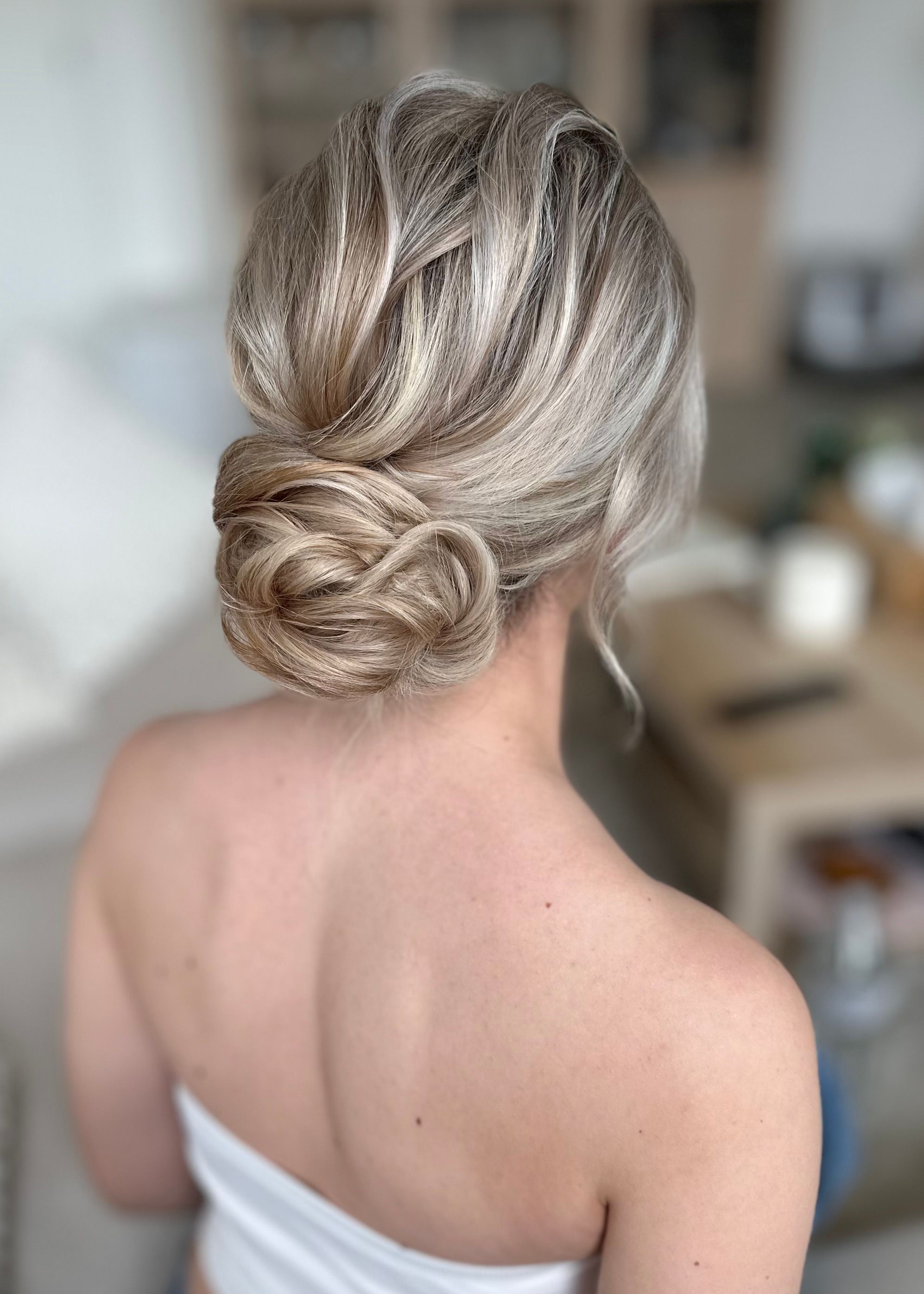 Anuschka Buysse — Special Event Styling ONESHOT Hair Awards entry