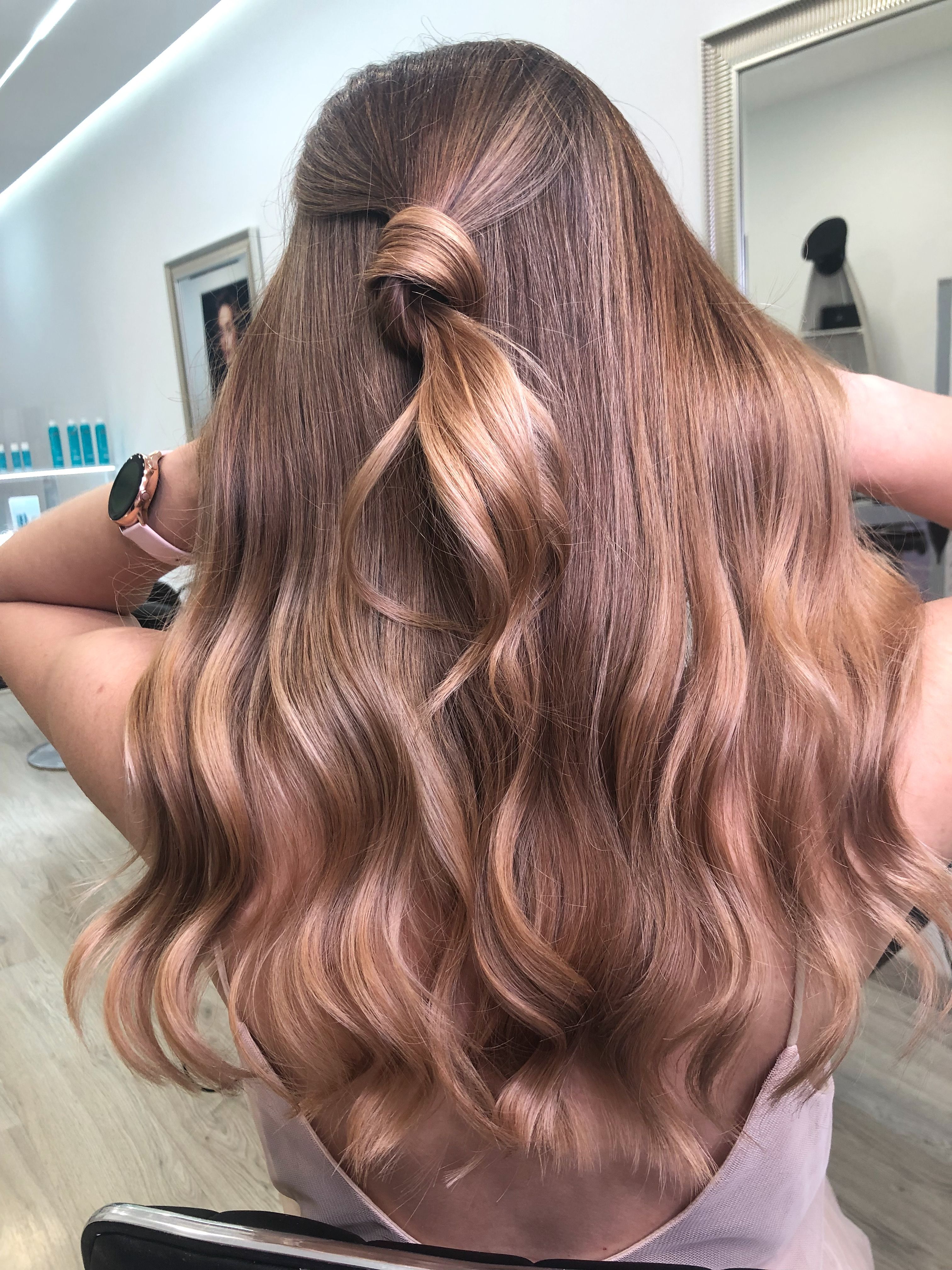Mia Dragu — Reds ONESHOT Hair Awards entry