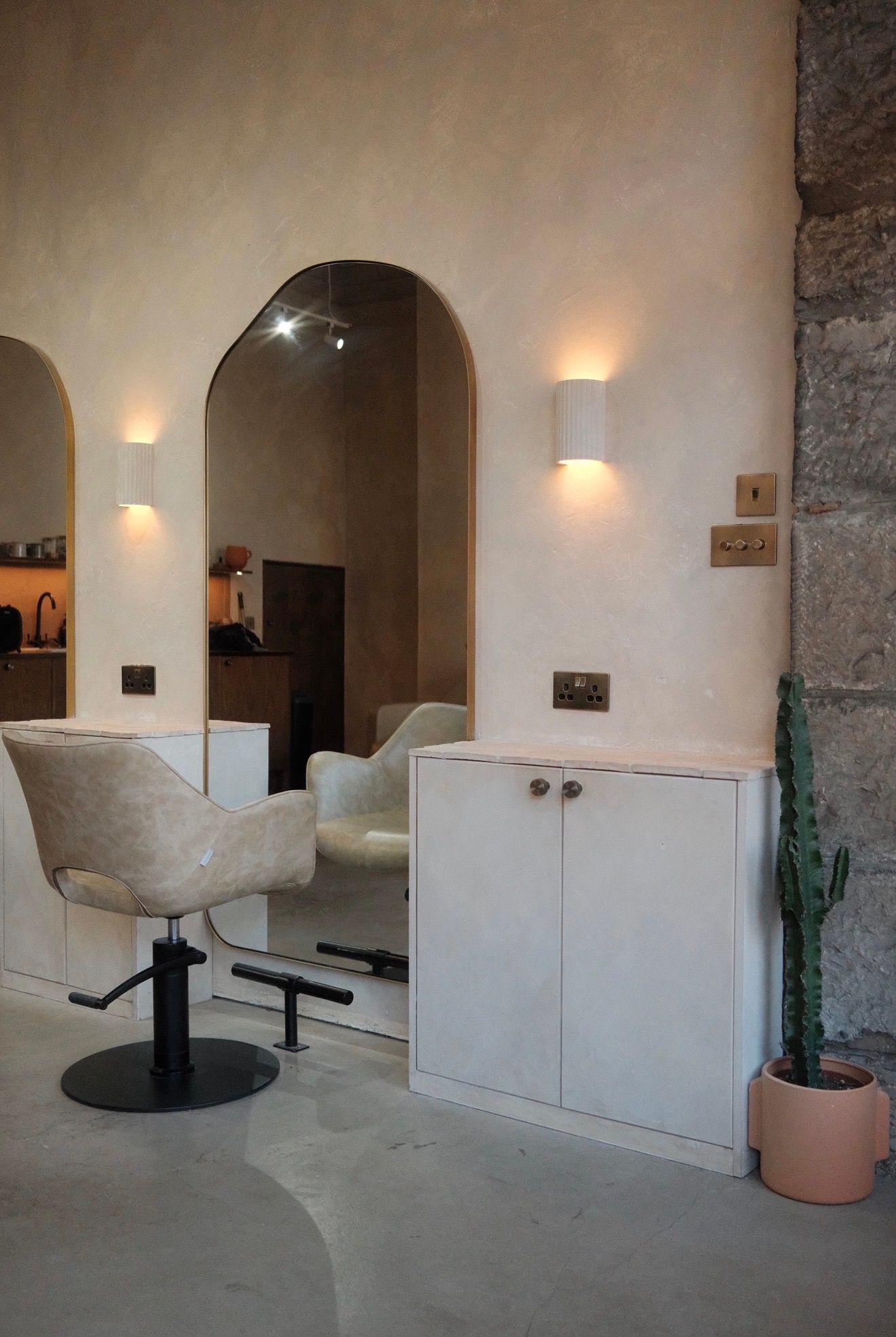 Taneth Metcalfe — Salon Decor ONESHOT Hair Awards entry