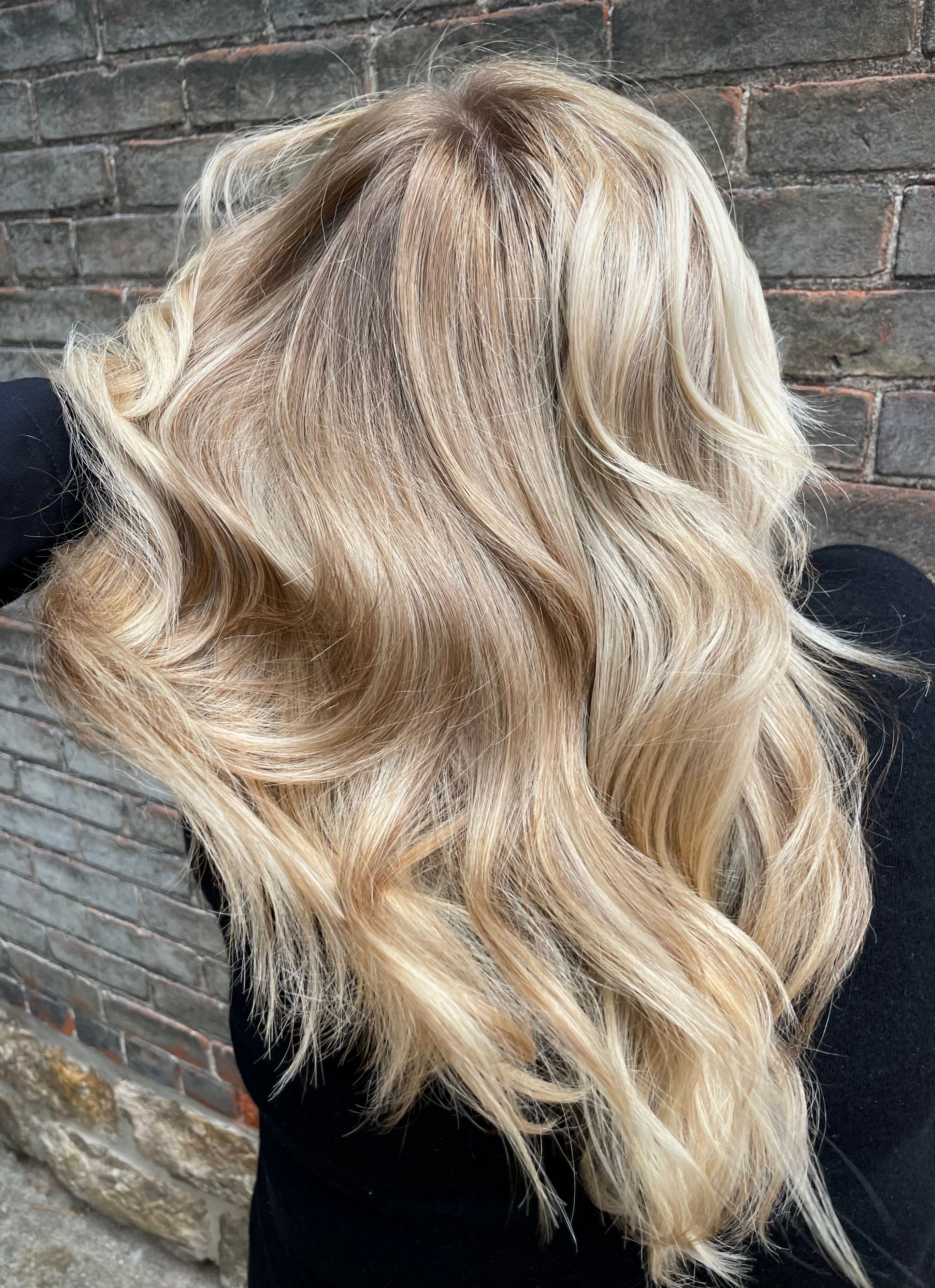 Alyssa Oswald — Cool Balayage ONESHOT Hair Awards entry