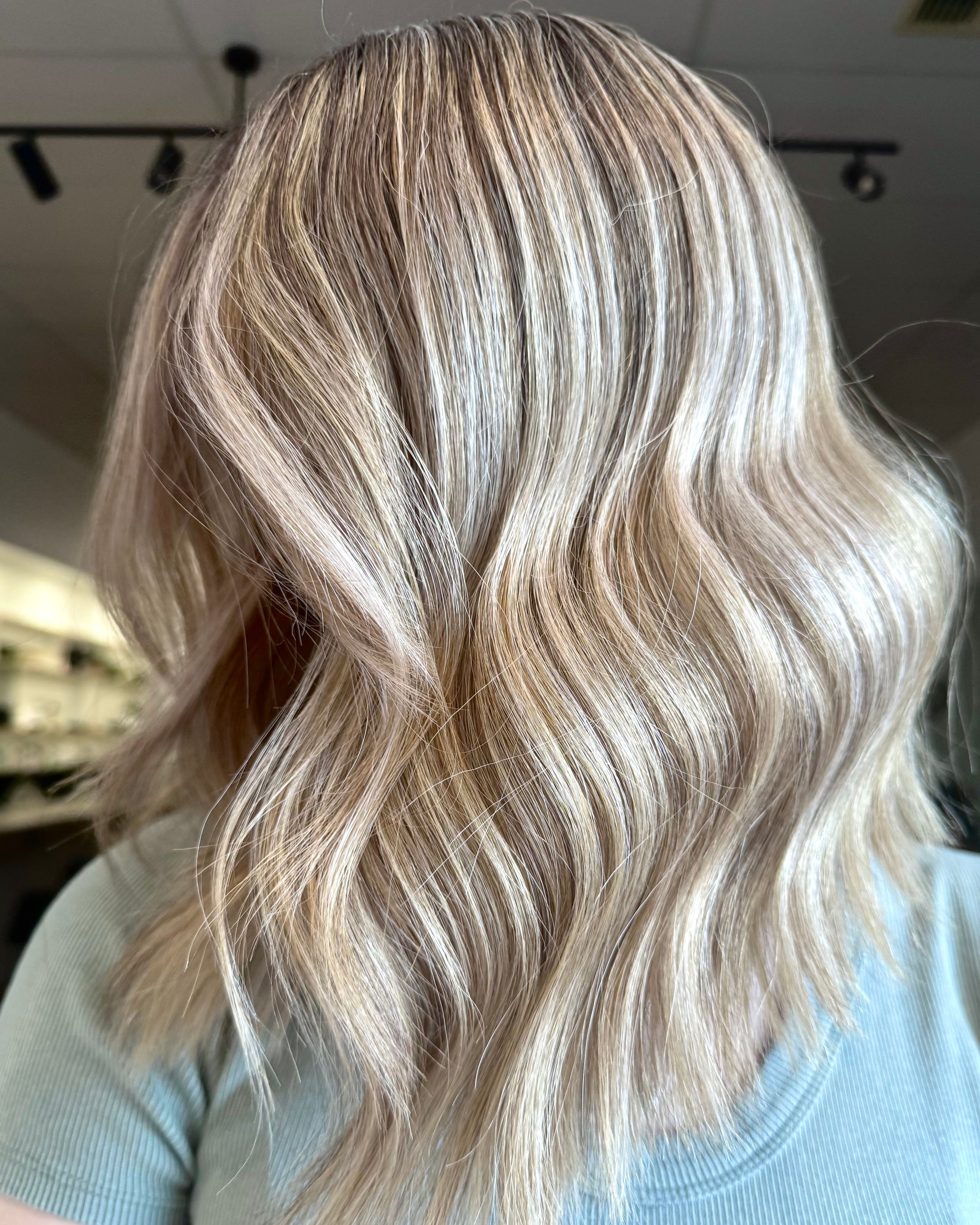 Emma Strauss — Blondes ONESHOT Hair Awards entry