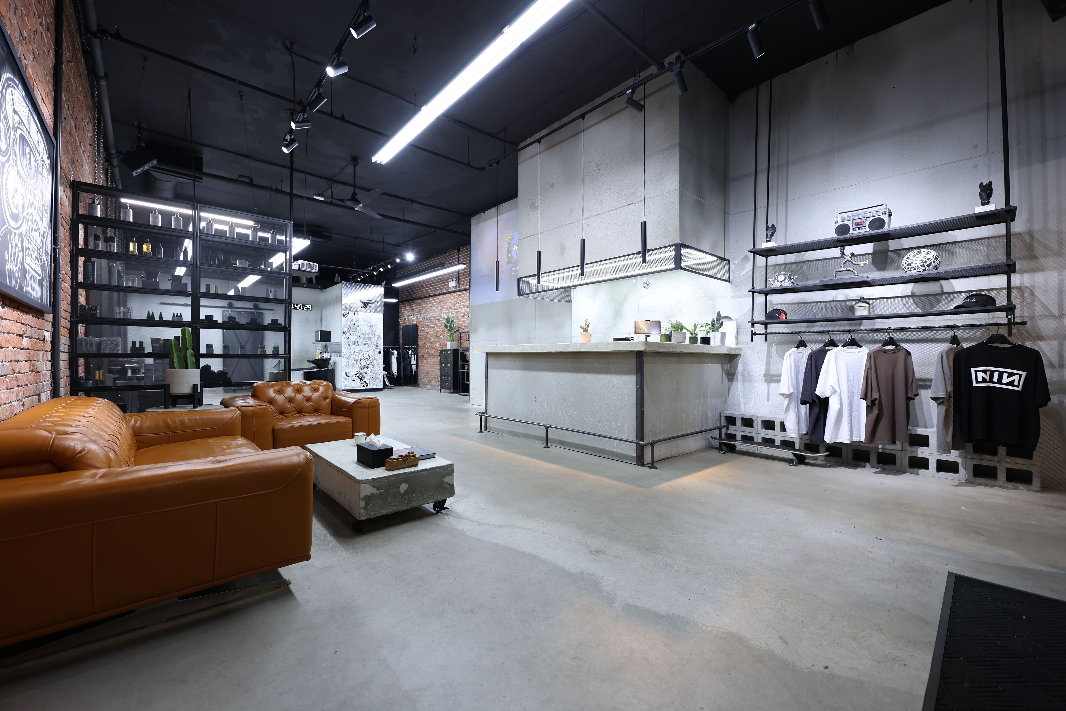 Khashayar Salim Bahrami — Salon Decor ONESHOT Hair Awards entry