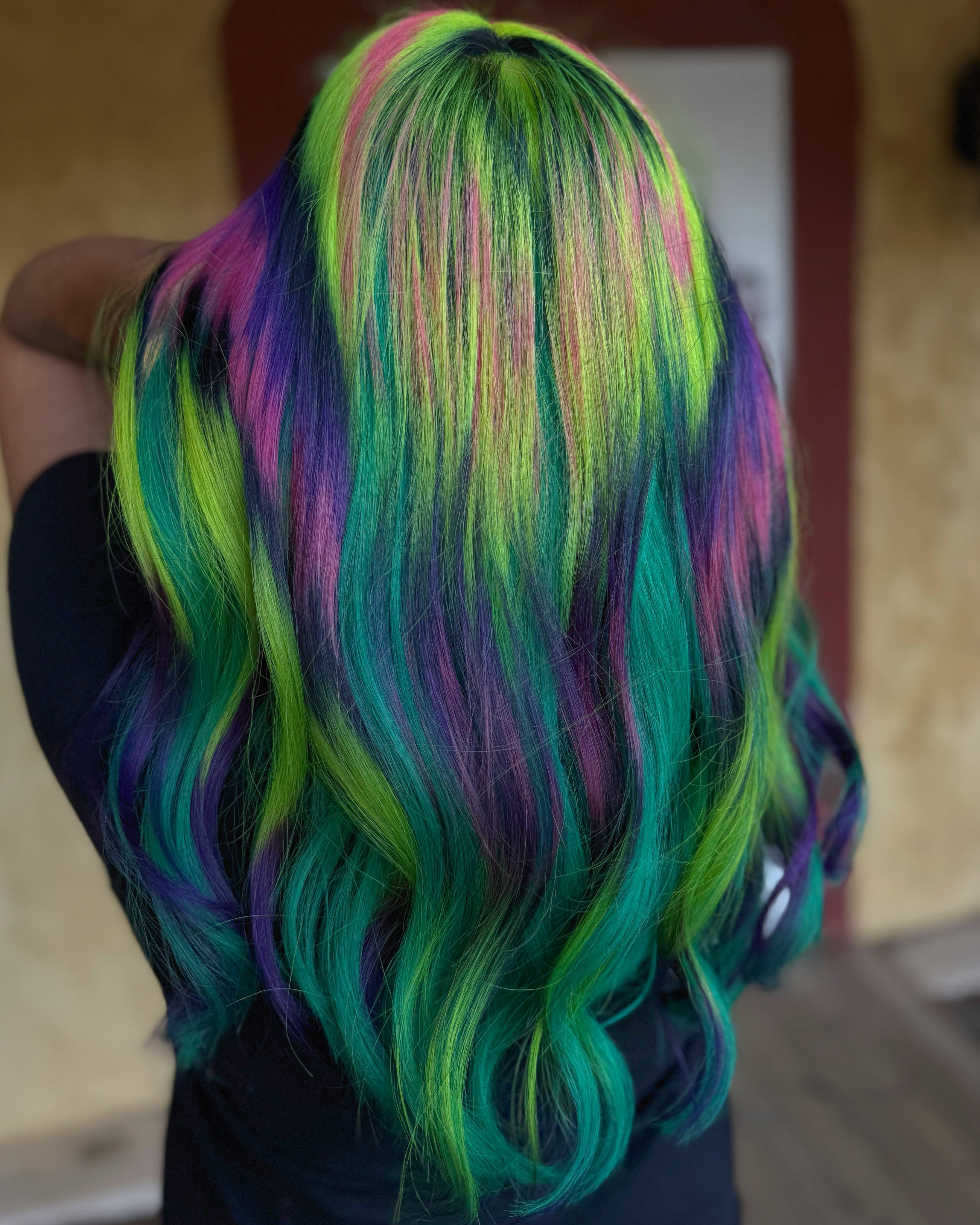 Mia Malchow — Creative Color ONESHOT Hair Awards entry