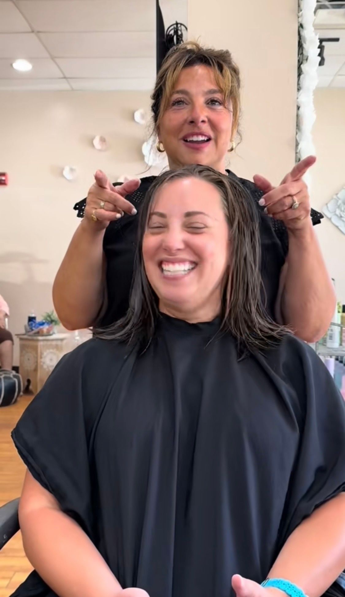 Joanne Alviti — Haircut Education Video ONESHOT Hair Awards entry