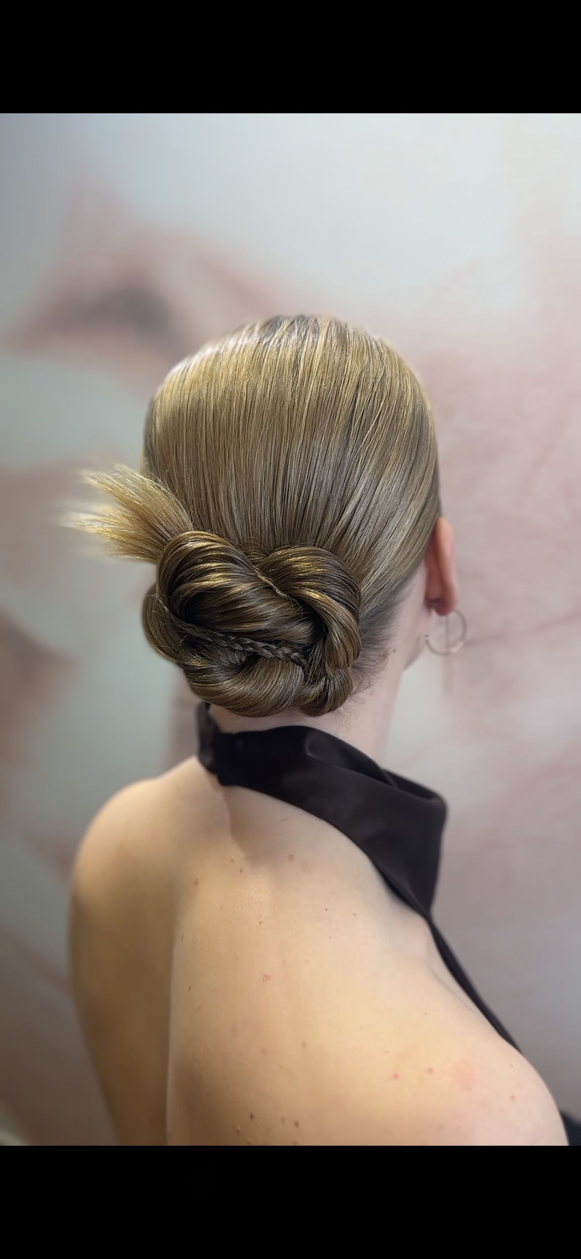 Kiia Hartman — Styling Education Video ONESHOT Hair Awards entry