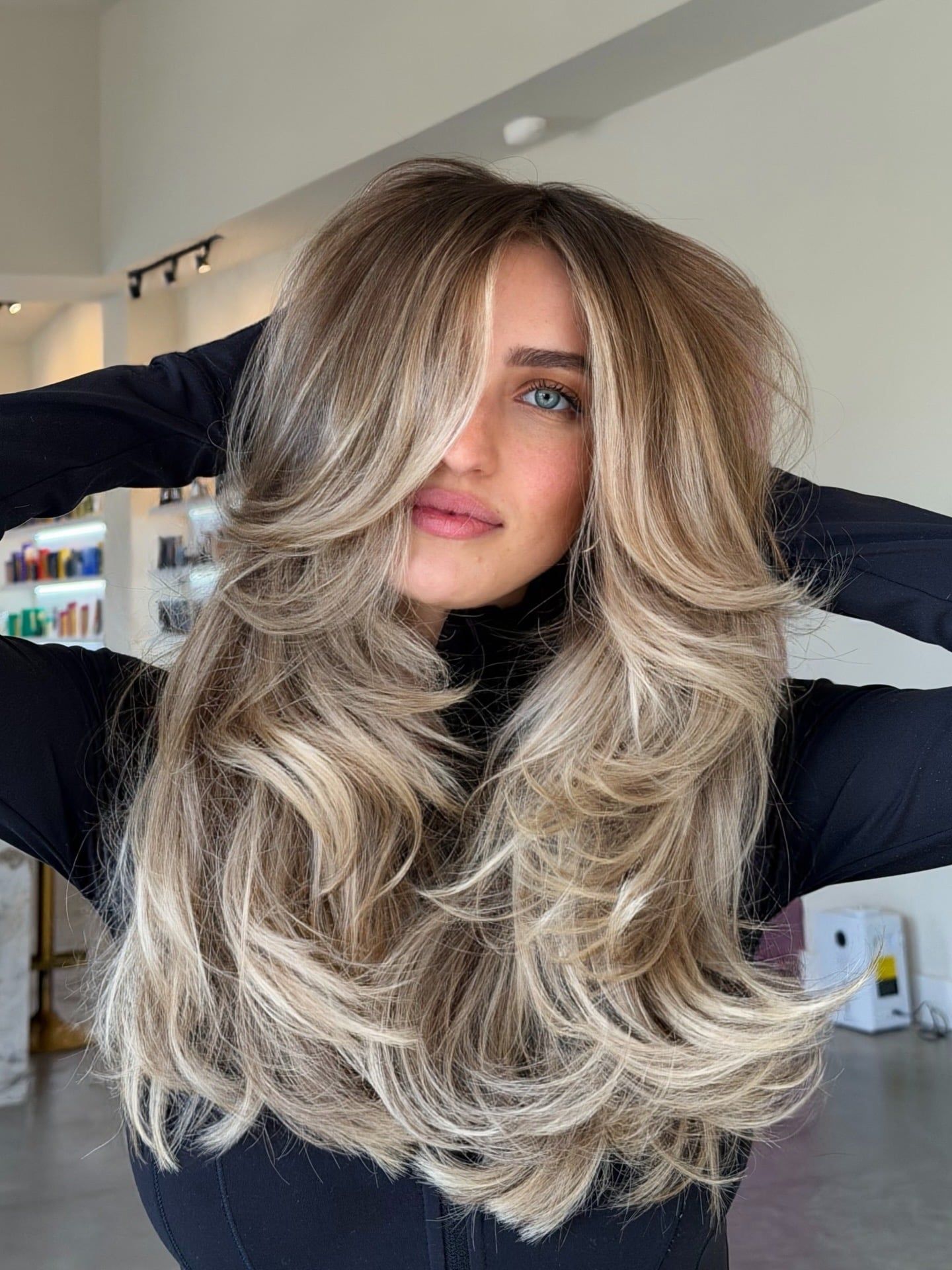 Jasmine Mendez — Blondes ONESHOT Hair Awards entry