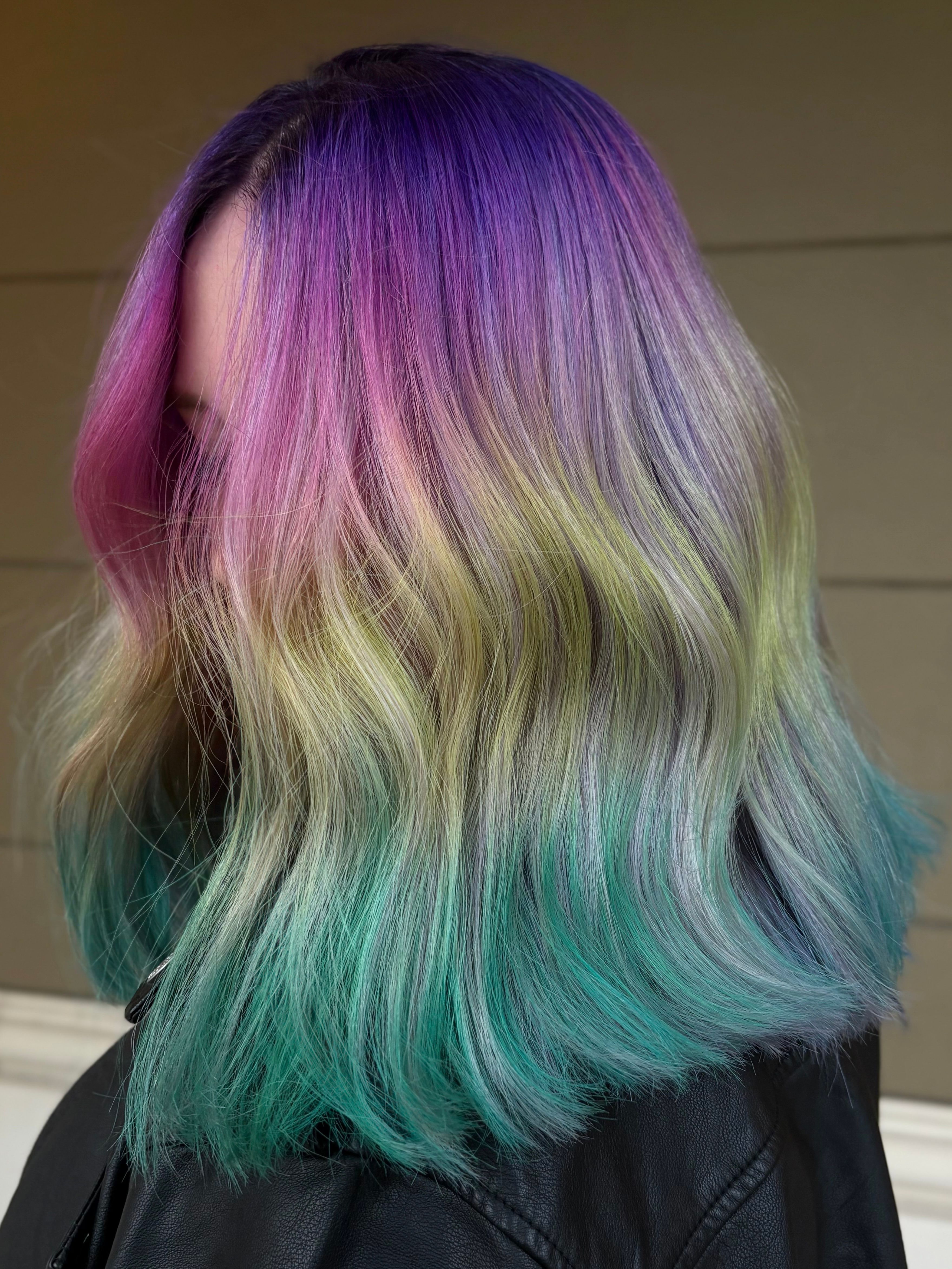 Theo Stefanou — Creative Color ONESHOT Hair Awards entry
