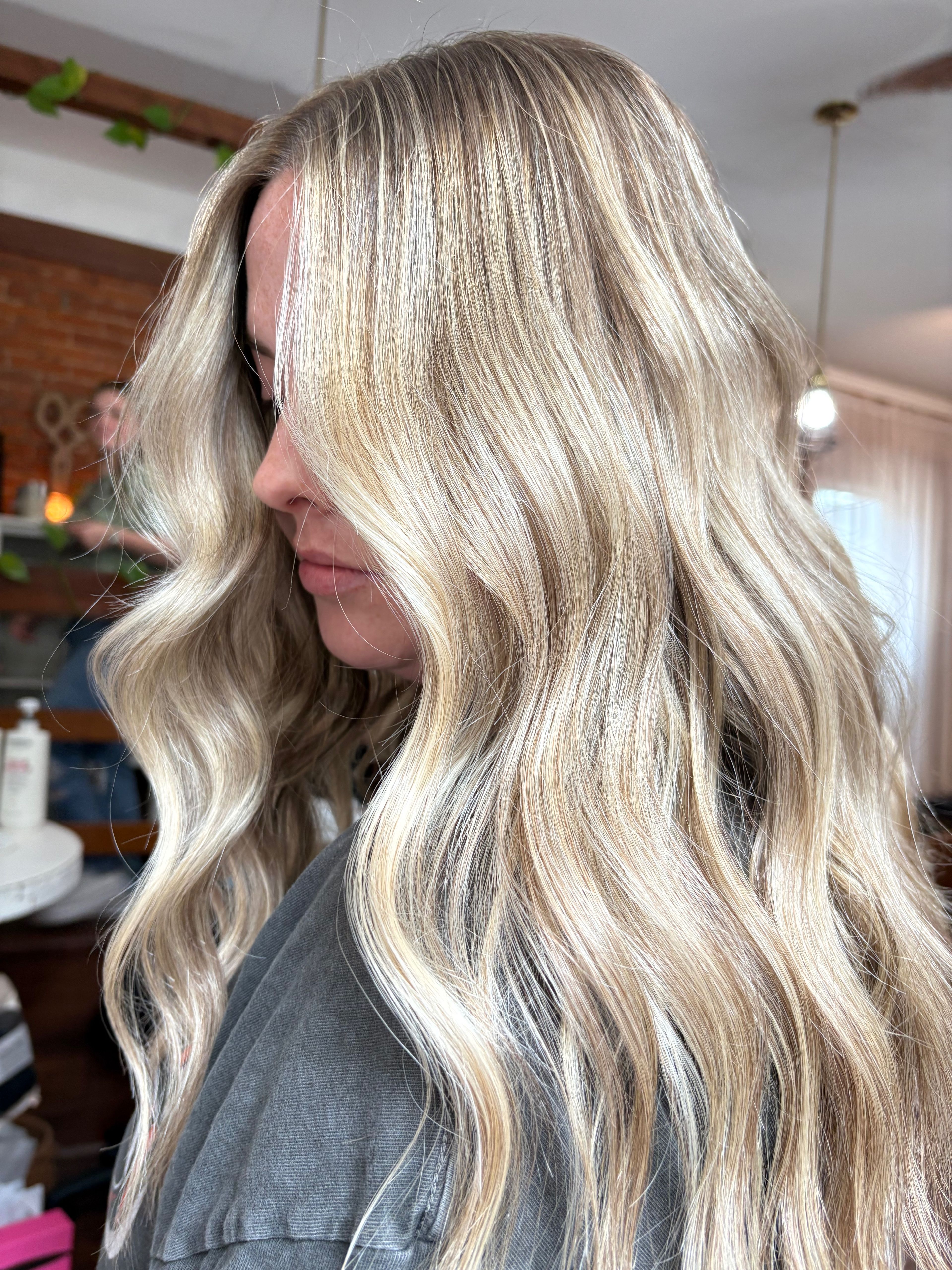 Olivia Broughton — Blondes ONESHOT Hair Awards entry