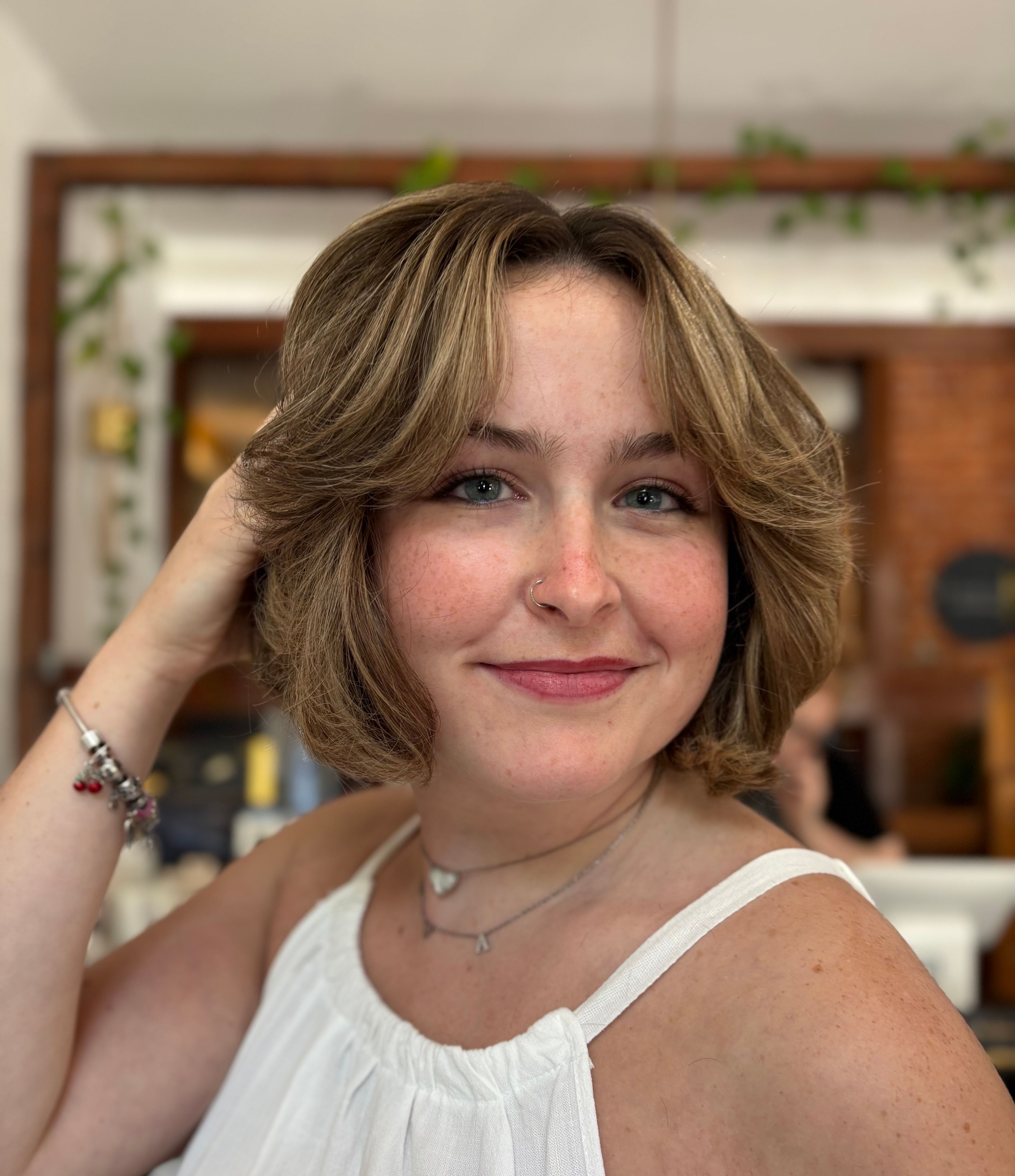 Olivia Broughton — Bob/Lob ONESHOT Hair Awards entry