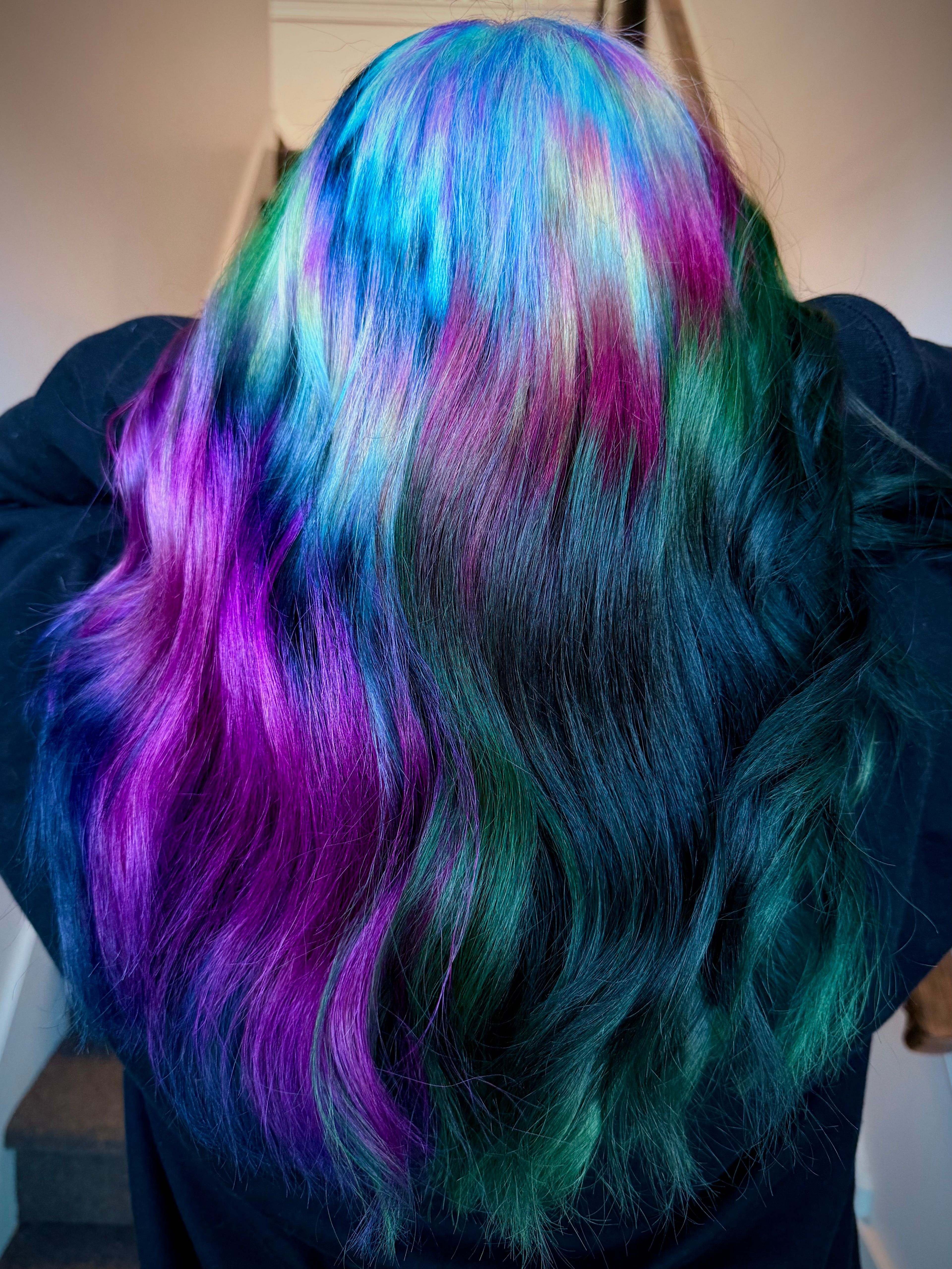 Shae Johnson — Creative Color ONESHOT Hair Awards entry