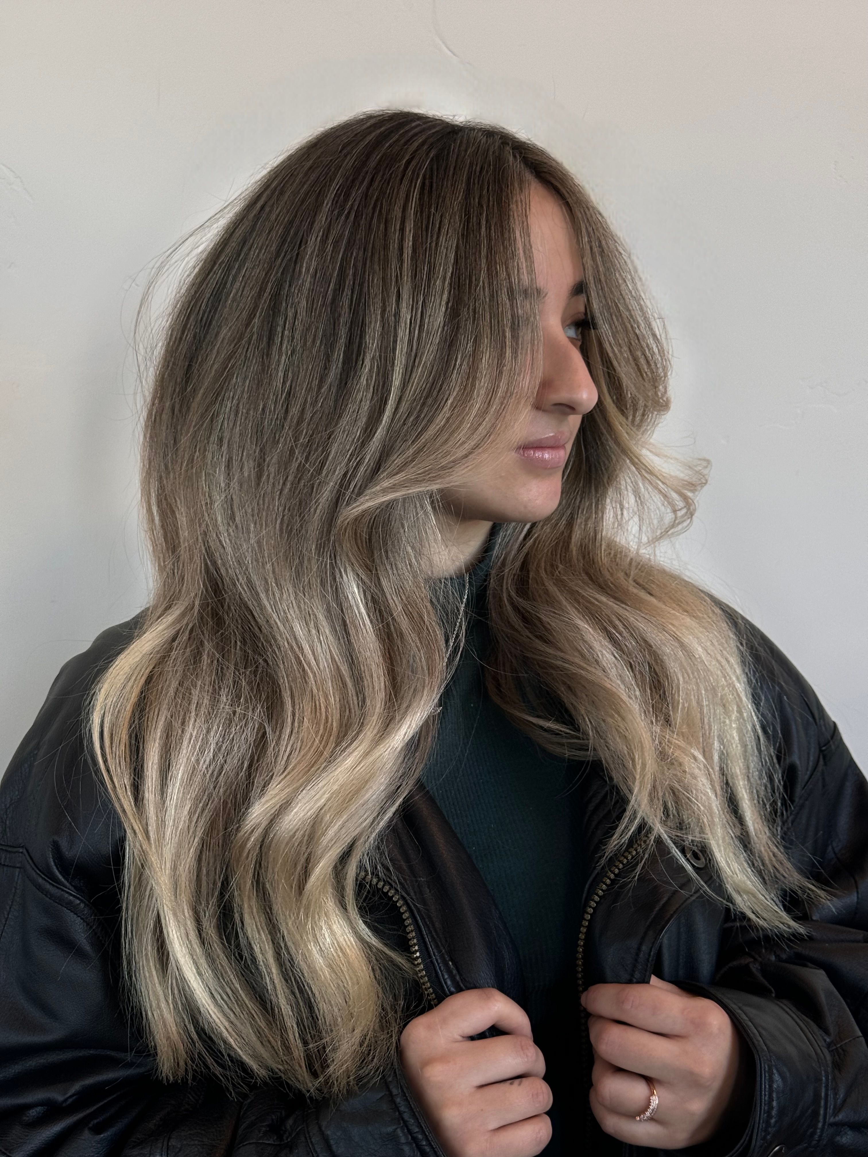 Madison Valerius — Blondes ONESHOT Hair Awards entry
