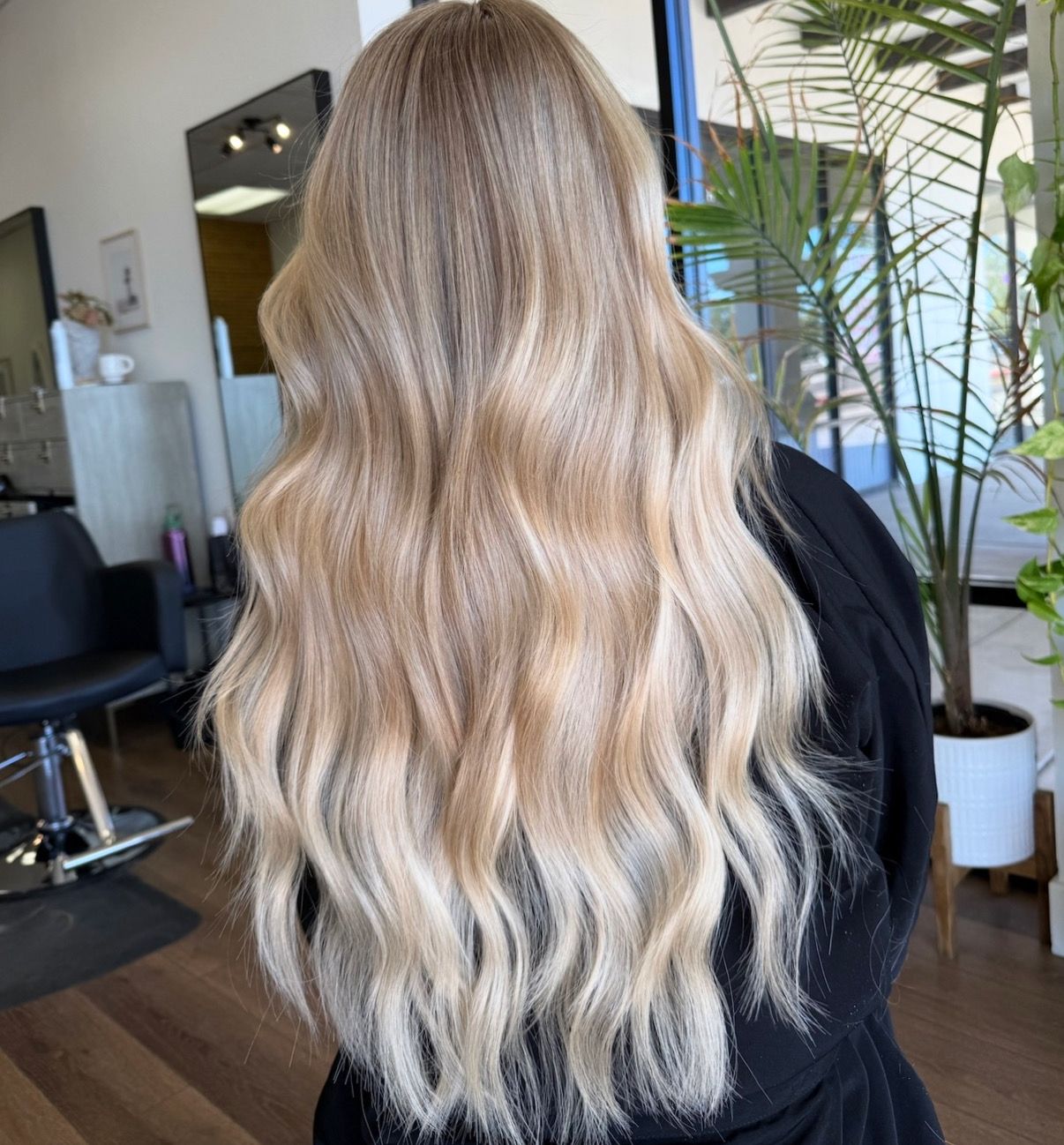 Heather Ferguson — Blondes ONESHOT Hair Awards entry